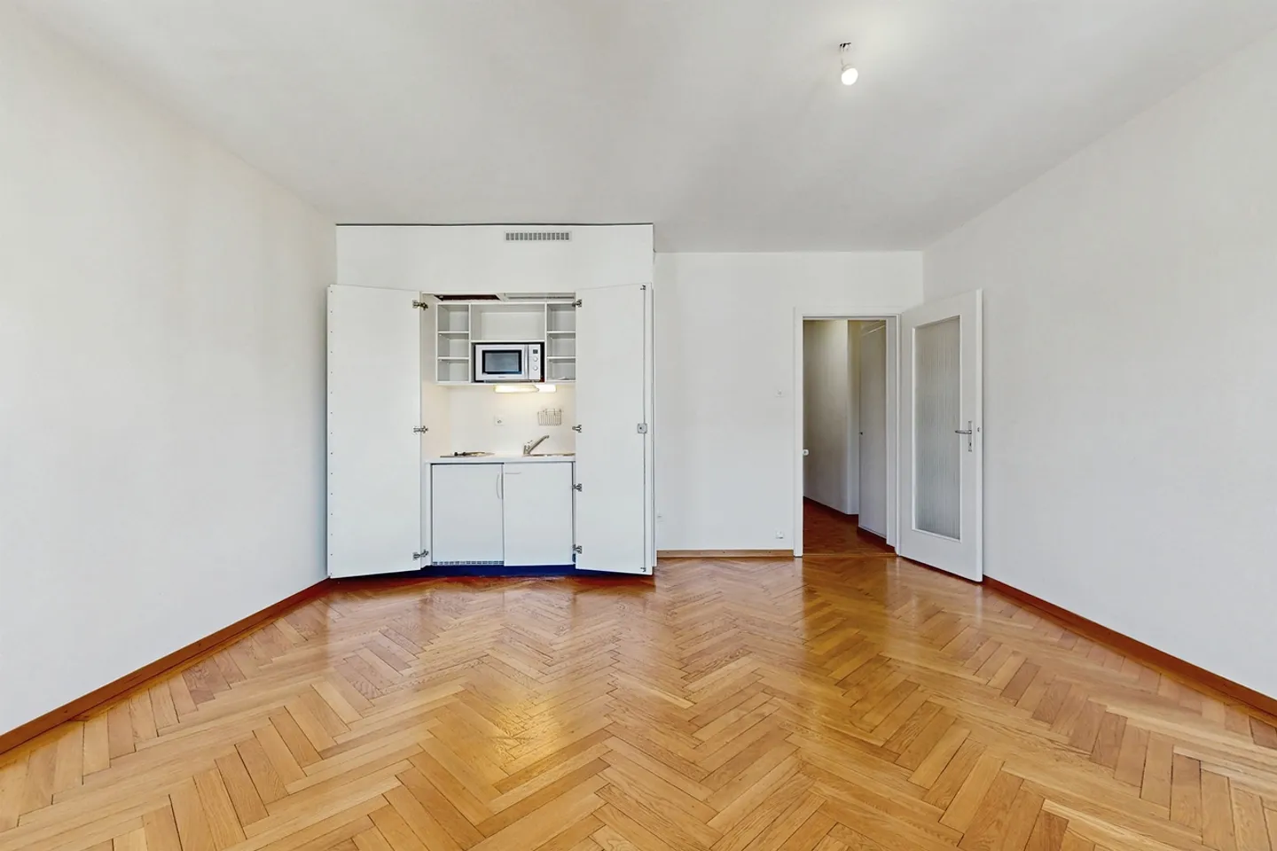 Charming 1-room bright apartment - CDD 31.12.2026 - Photo 1 of 10