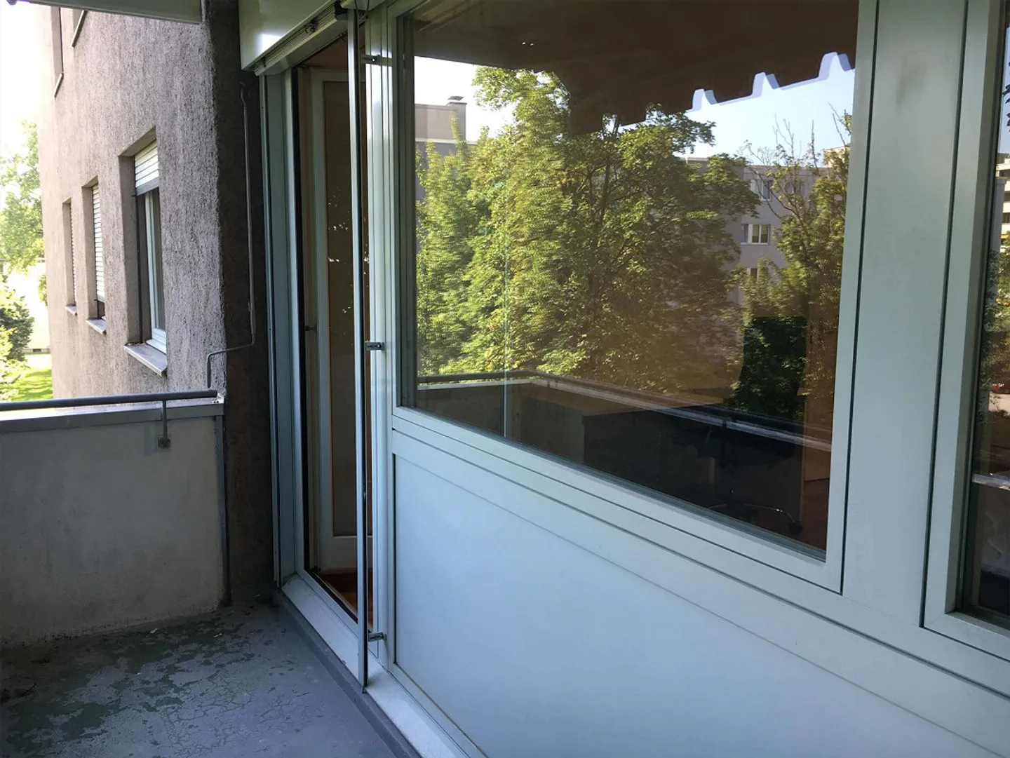 ONLINE TOUR - rent rooms - Photo 2 of 12
