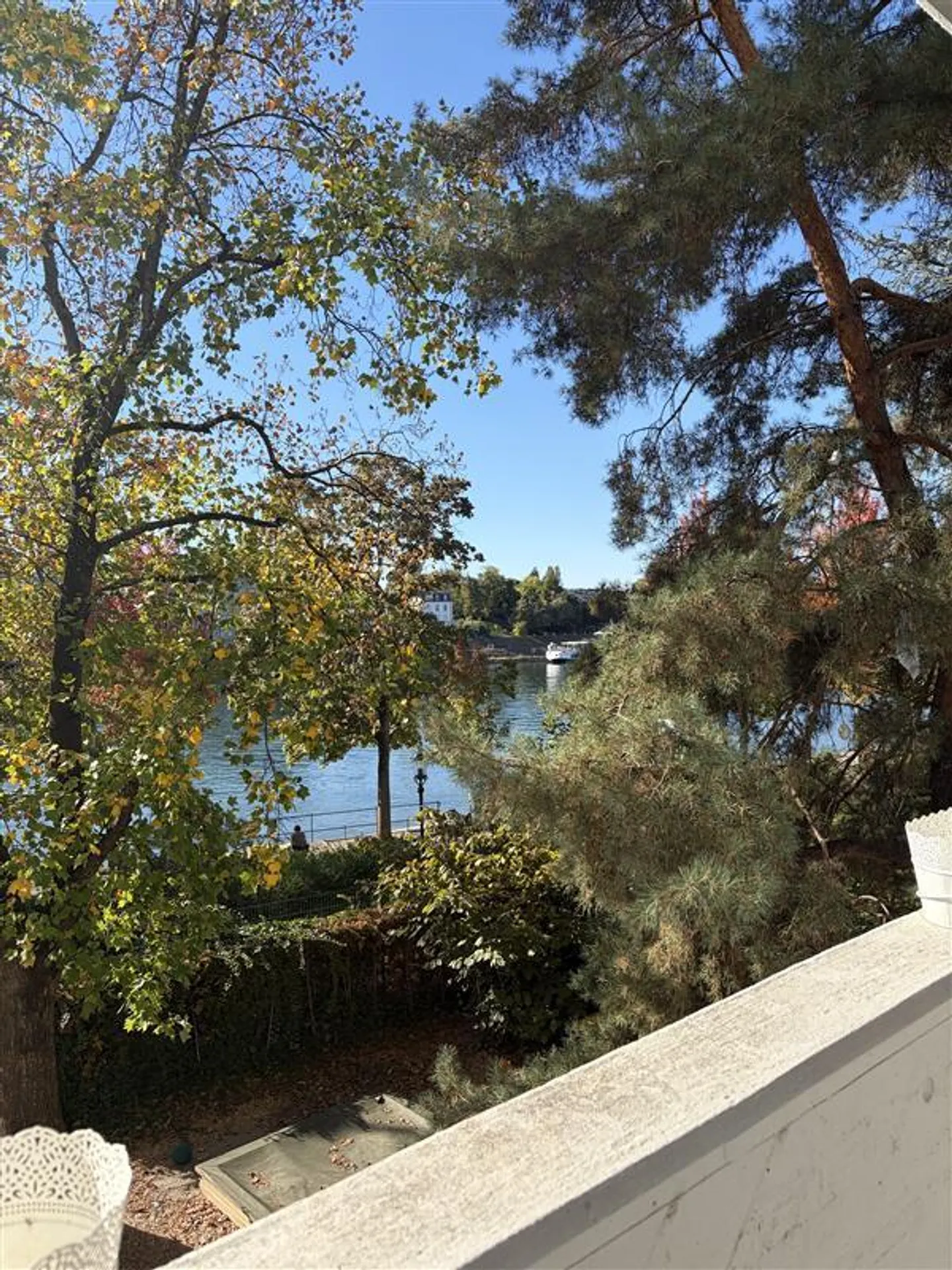 3.5-room apartment with balcony directly on the Rhine - Photo 5 of 5