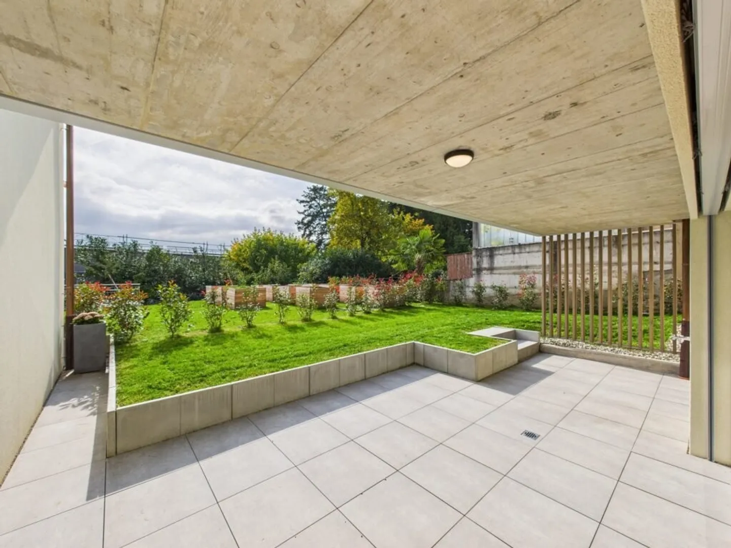 NEUE 3,5-Zimmer-Wohnung mit 108m2 im Gartengeschoss in Bussigny - Foto 10 von 13