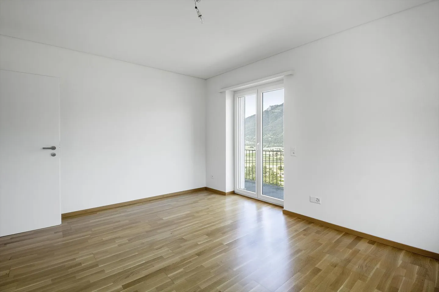 Vivere nel verde con comfort - Foto 5 di 13