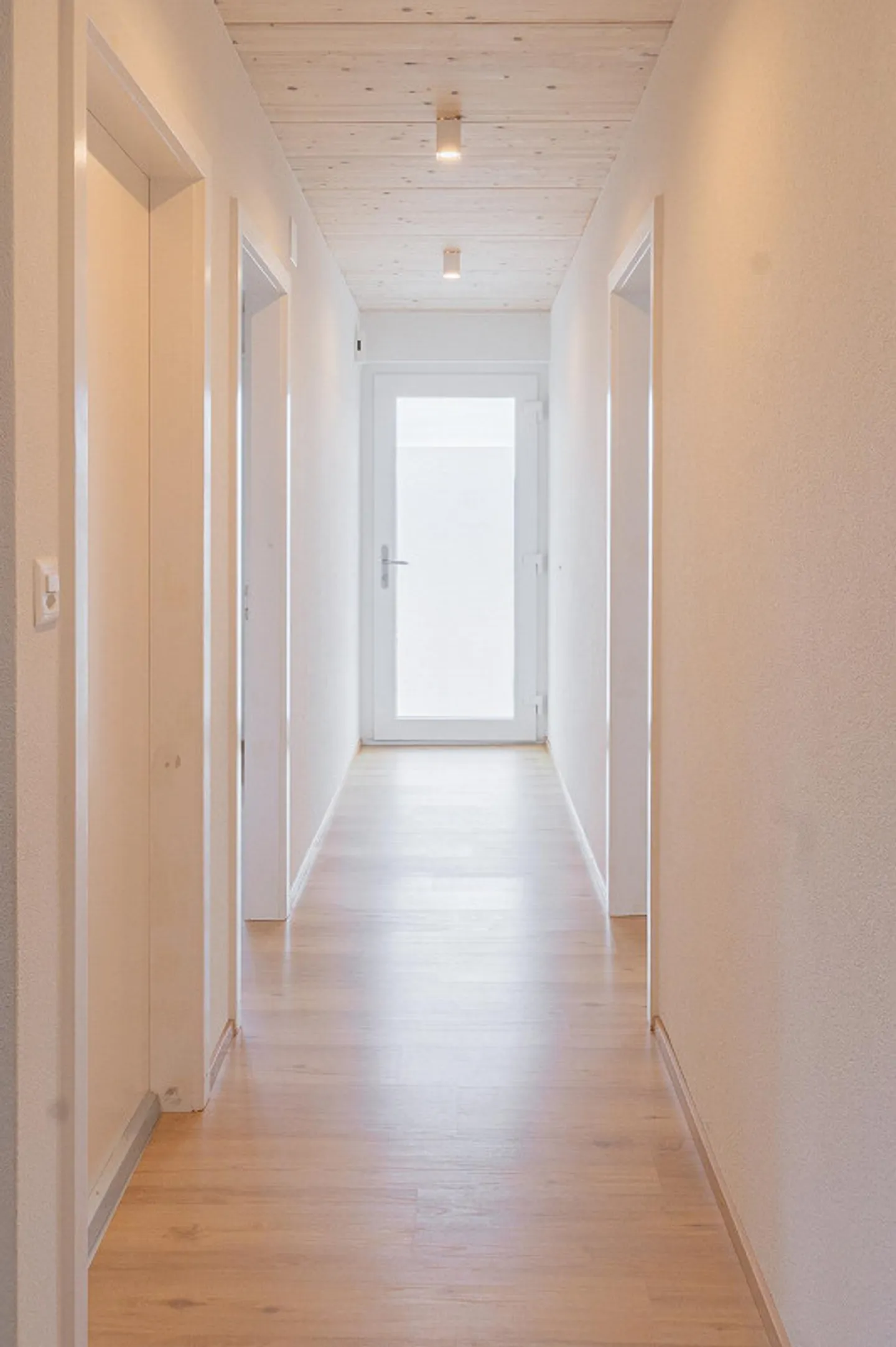 Idyllische 4.5-Zimmerwohnung mit Garten - Foto 12 von 17