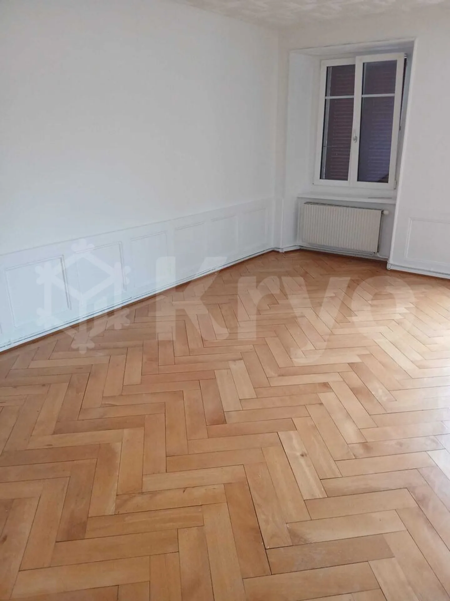 Rue du Puits 18, appartamento 3 locali 2° piano con pitture ristrutturate - Foto 2 di 8