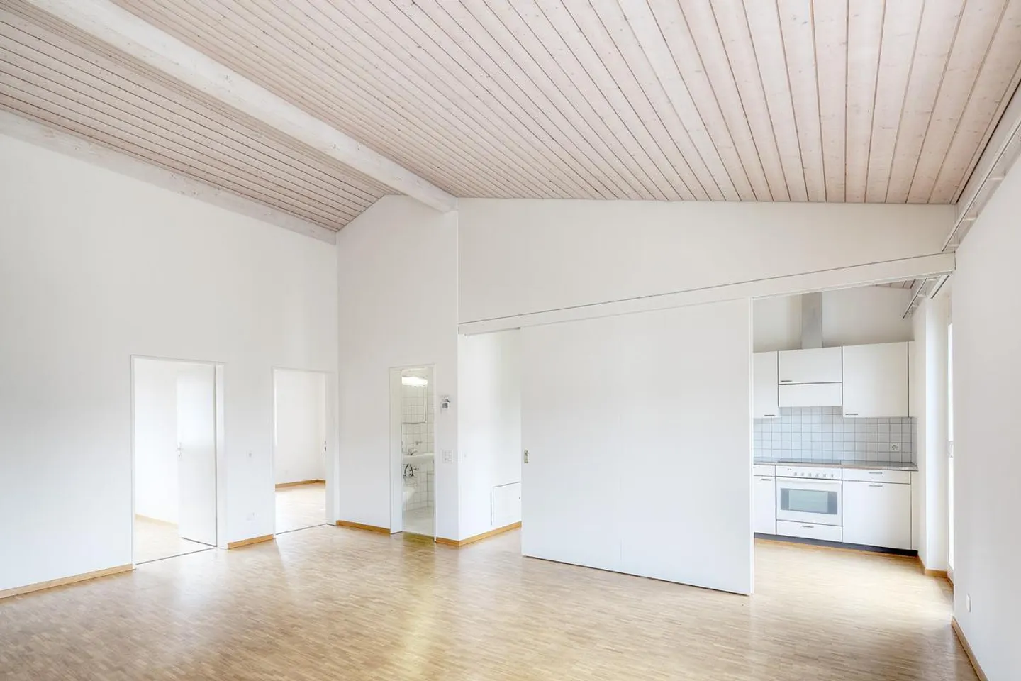 RENT WITHOUT DEPOSIT - Here you can relax! - Photo 4 of 11