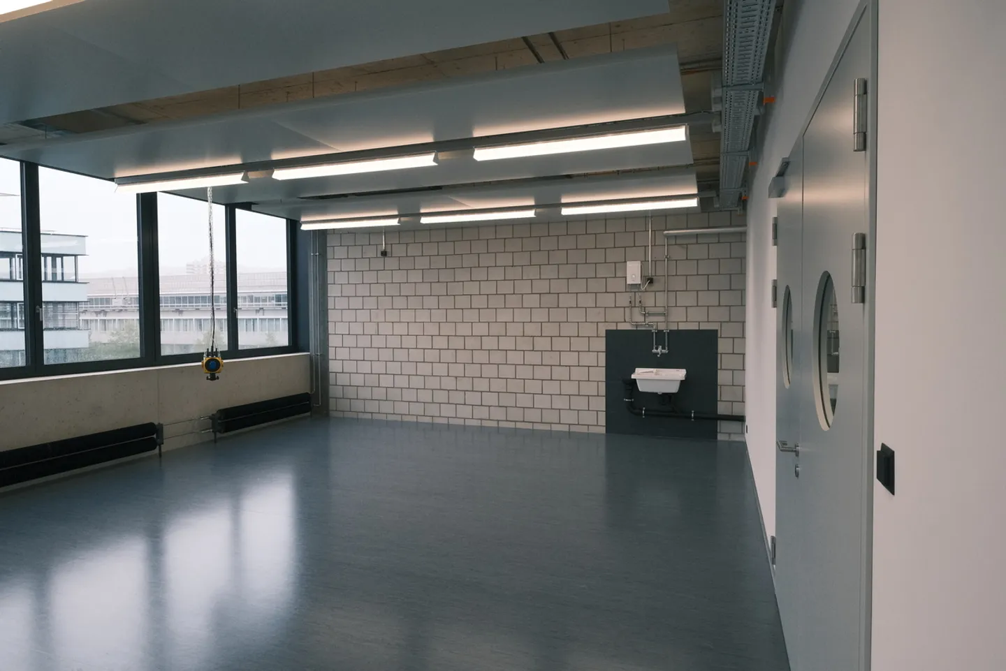 Attraktive Büro-, Labor- oder Produktionsfläche in Altstetten 405 m² - Foto 7 von 13