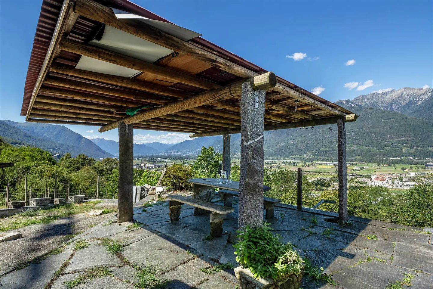 Vivere nel verde con comfort - Foto 6 di 13