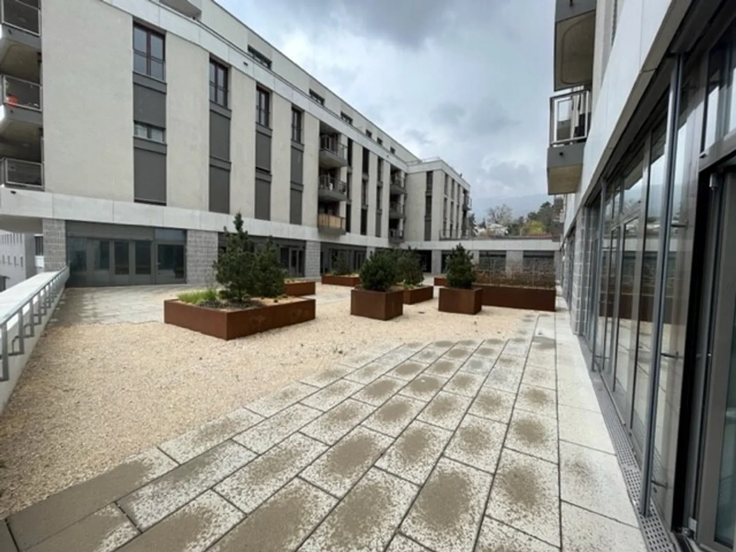 Charmante Wohnung mit Terrasse - Foto 1 von 9