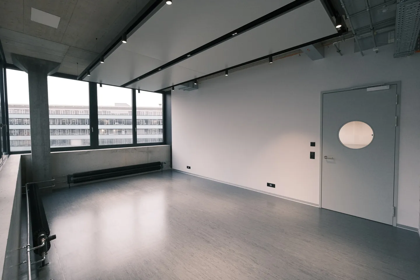 Attraktive Büro-, Labor- oder Produktionsfläche in Altstetten 405 m² - Foto 9 von 13