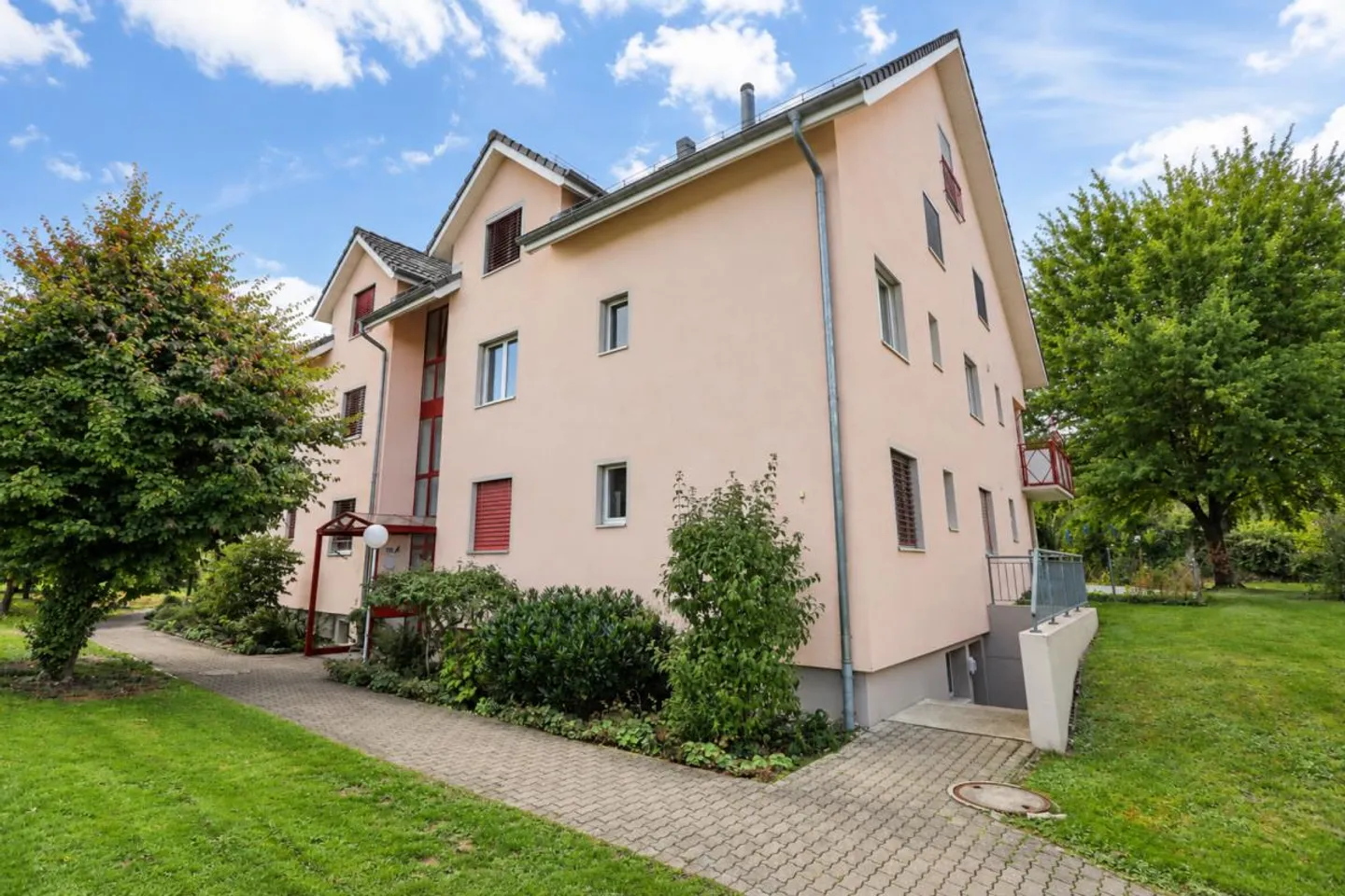 Your new home in Wängi - spacious, sunny and family-friendly - Photo 1 of 27