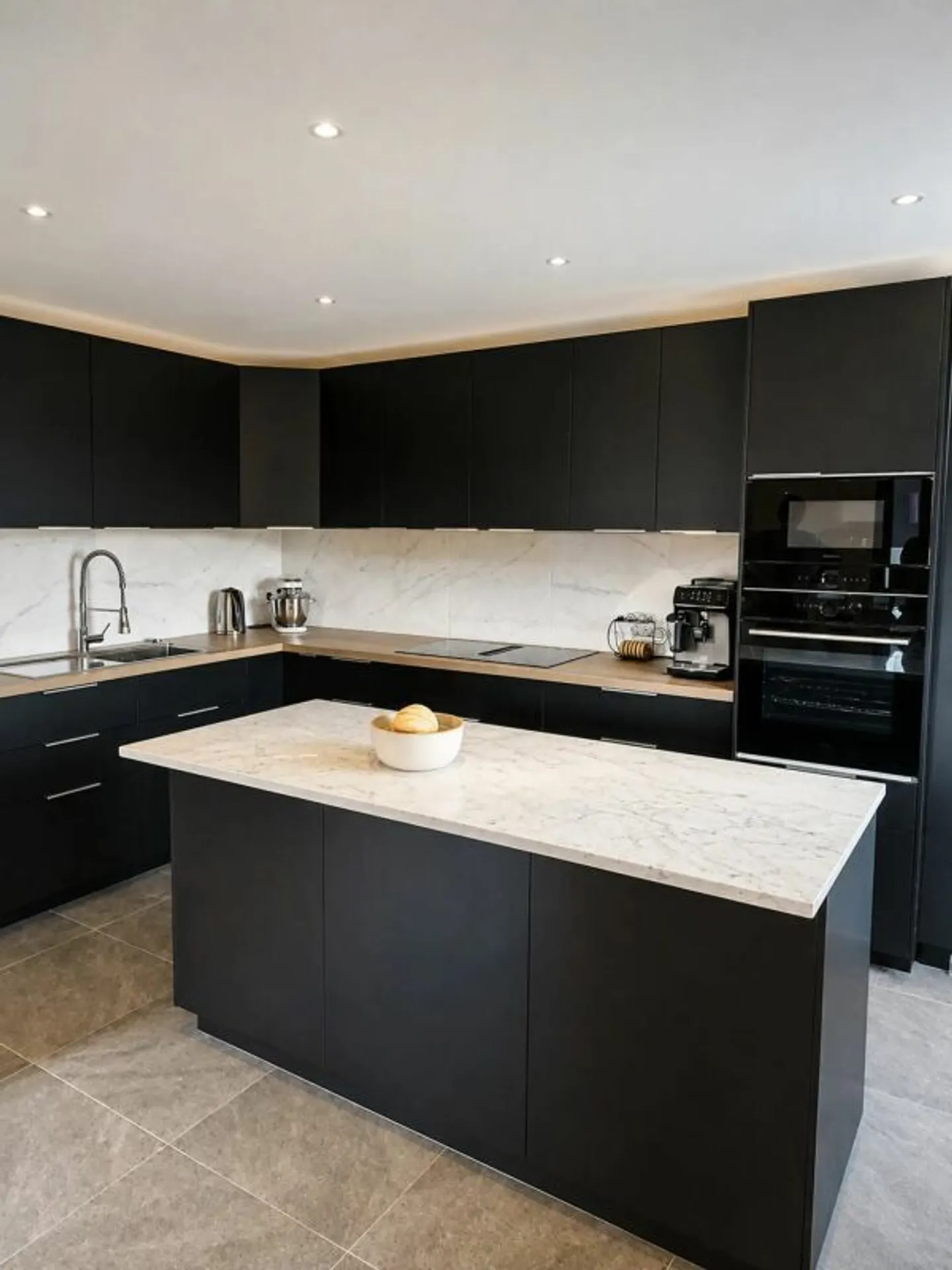 High-end detached house with 2 apartments for sale in Corbeyrier, 15 minutes from Aigle - Photo 4 of 9