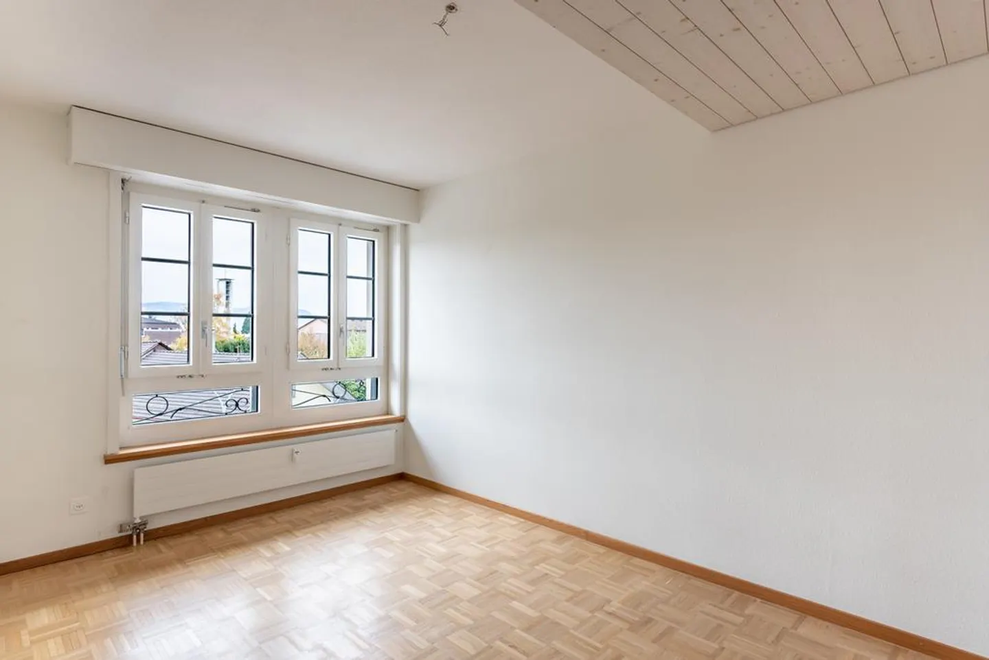 RENT WITHOUT DEPOSIT - central city apartment for connoisseurs - Photo 6 of 10