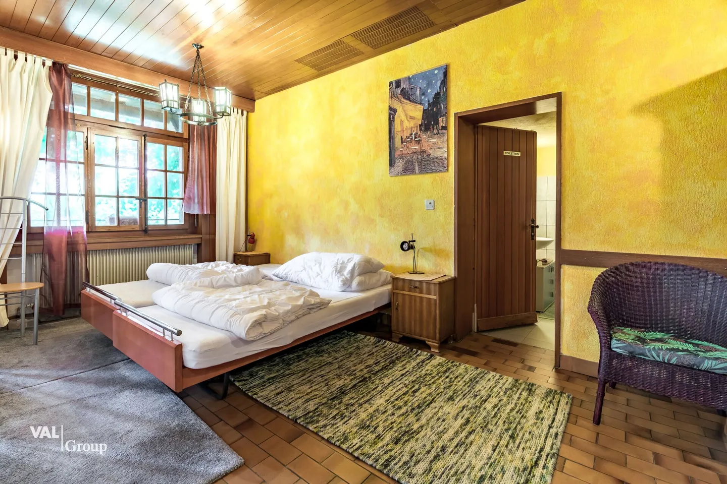 Casa plurifamiliare con ristorante - Foto 3 di 10