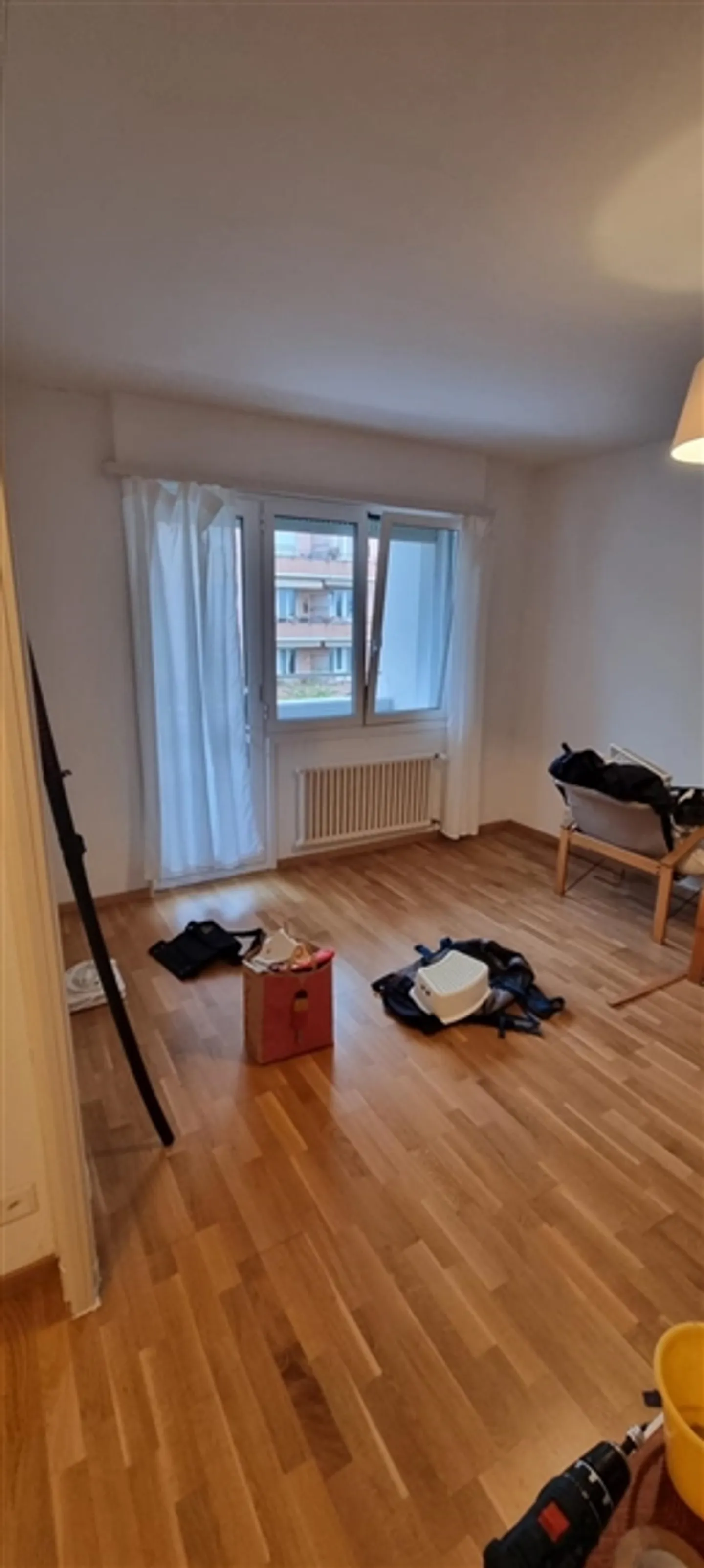 Charmante appartement de 2,5 pièces au 2ème étage à Lausanne, dans un quartier calme - Photo 2 sur 6