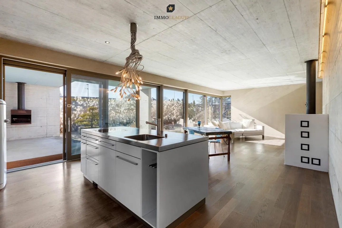 Architektonisches Designhaus in Güttingen - Foto 4 von 11