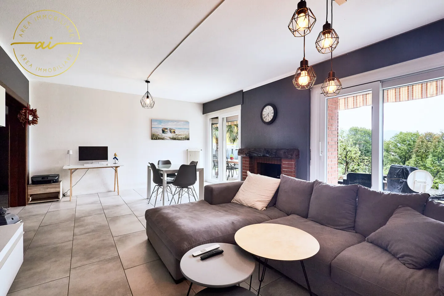GERÄUMIGES HAUS MIT 3 WOHNEINHEITEN UND 400 MQ GARTEN - Foto 5 von 13