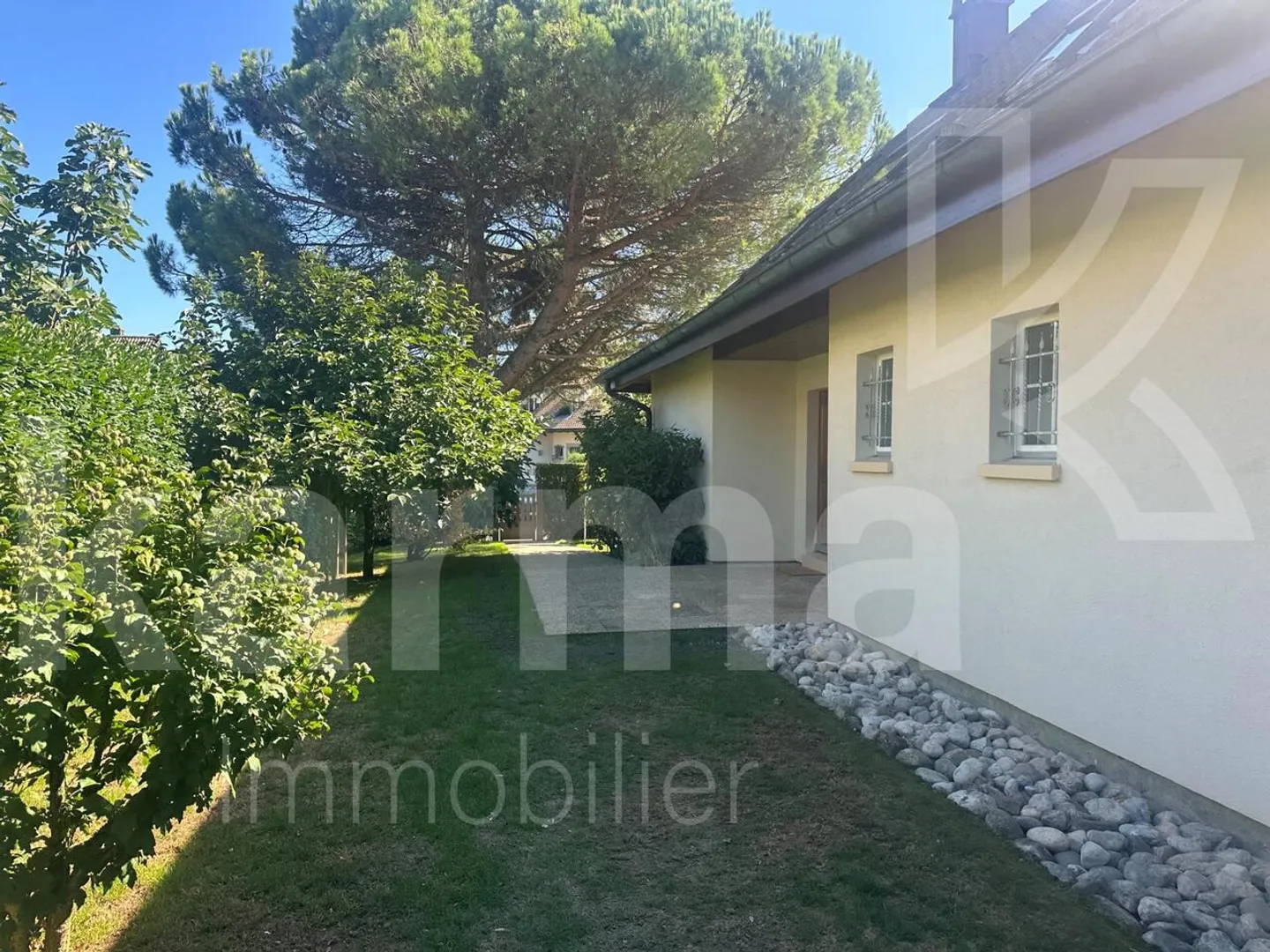 Magnifique villa avec piscine - Photo 16 sur 17