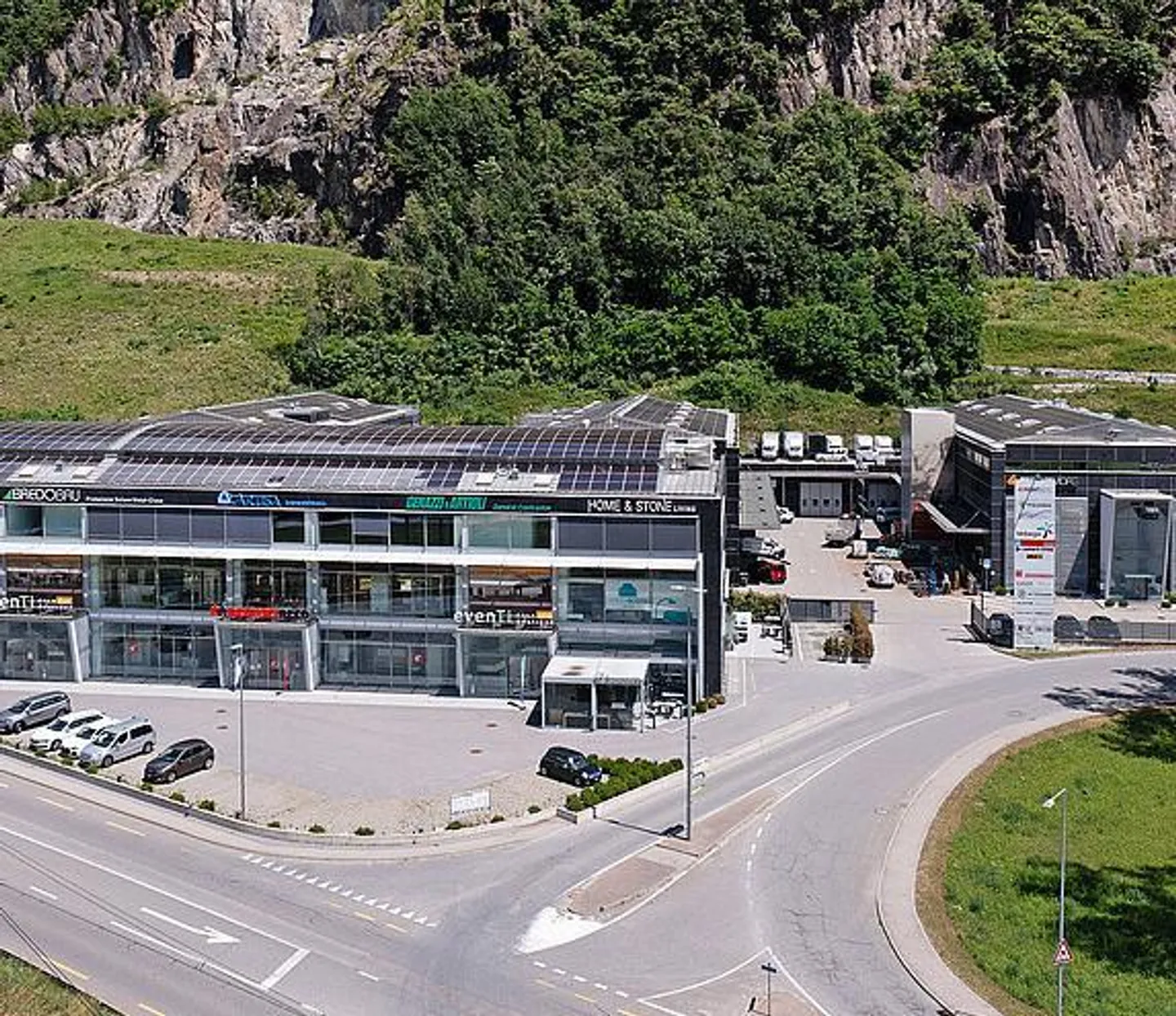 Posti auto interni a Castione - Foto 1 di 1