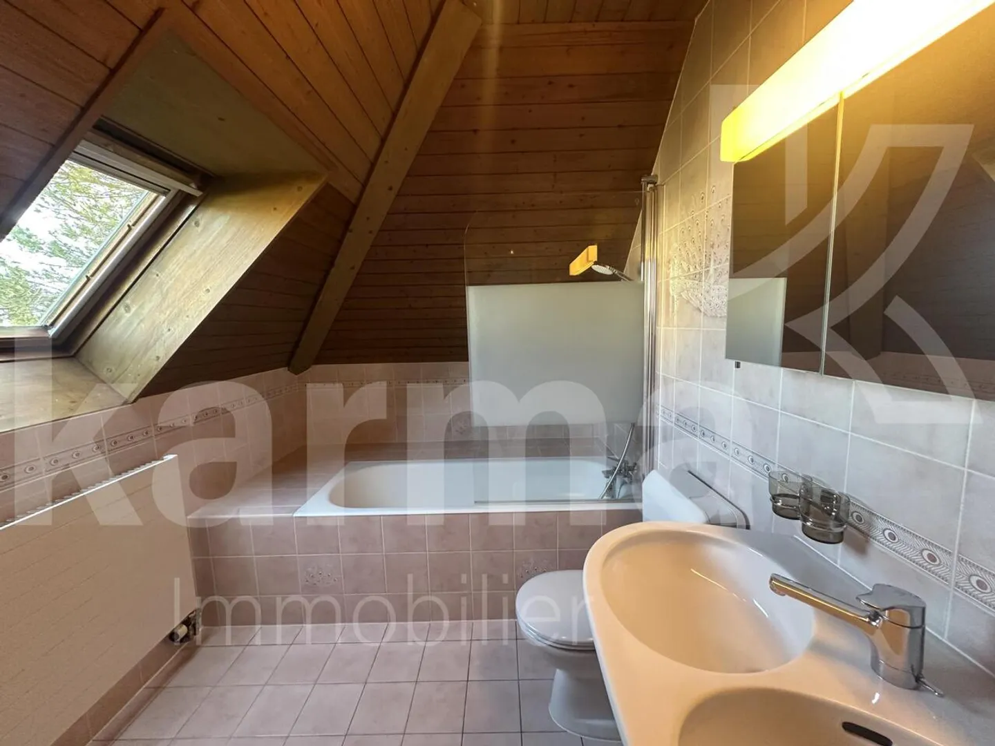 Magnifique villa avec piscine - Photo 14 sur 17