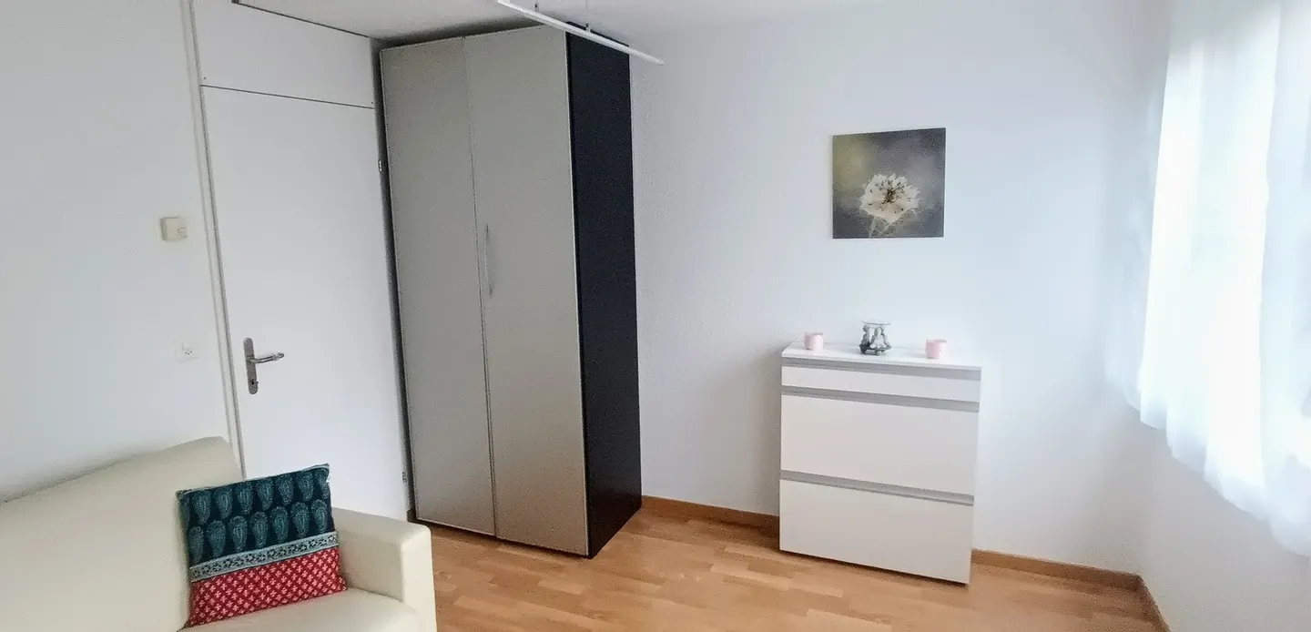 APPARTAMENTO DI 3½ LOCALI A BAAR (ZG), ARREDATO, TEMPORANEO - Foto 7 di 10