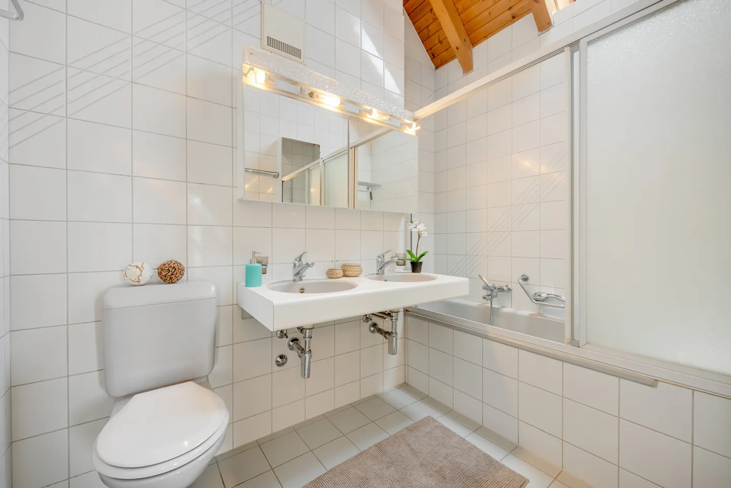 Appartement spacieux 5.5 pièces - Photo 10 sur 10