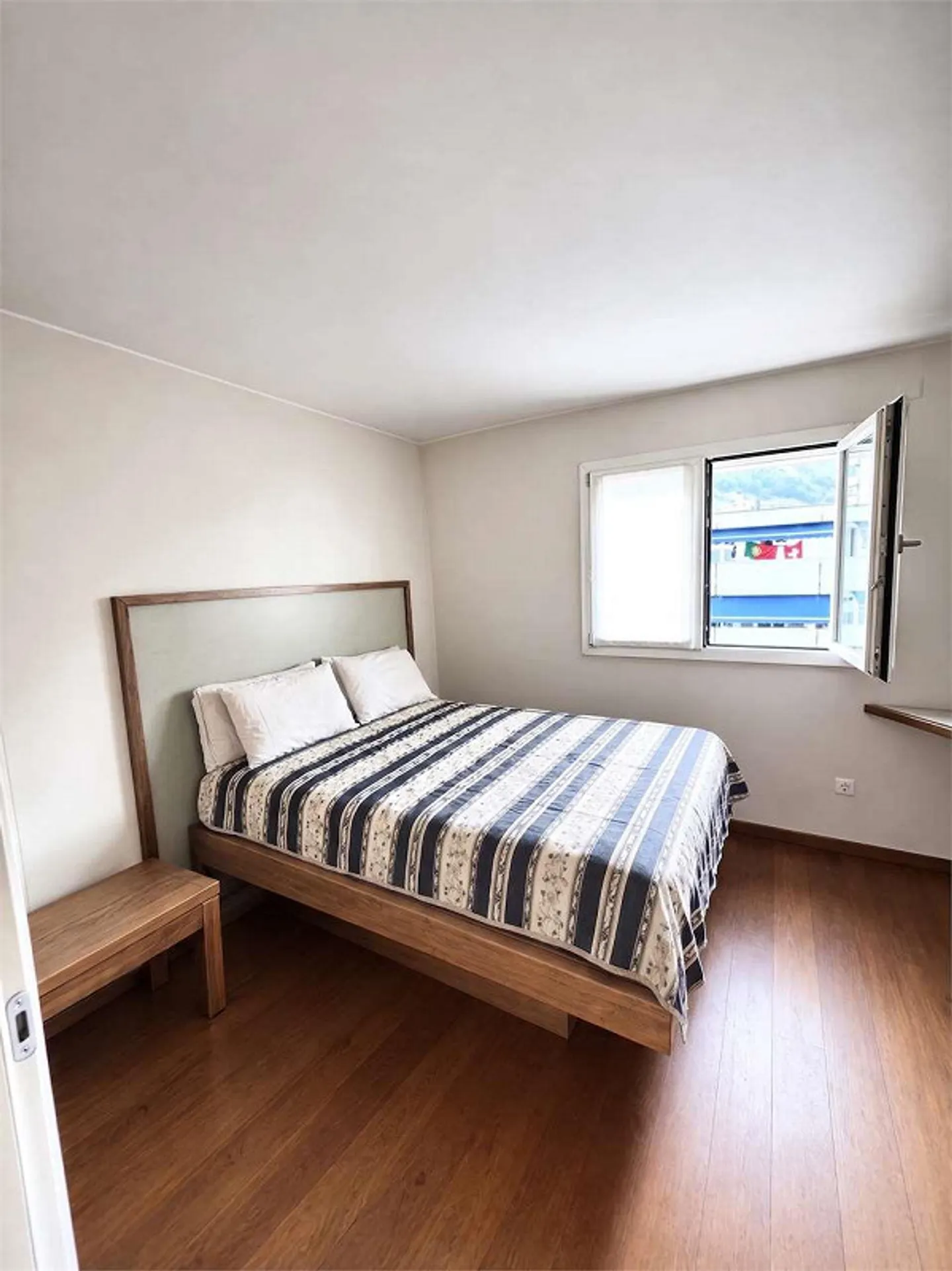 Exclusive 4.5 rooms with panoramic terrace - Pregassona - Photo 5 of 13