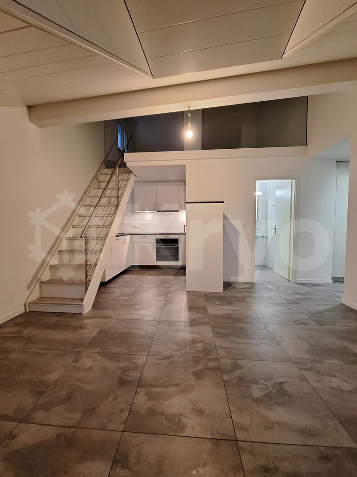 Charmant Appartement avec Mezzanine - Photo 3 sur 9