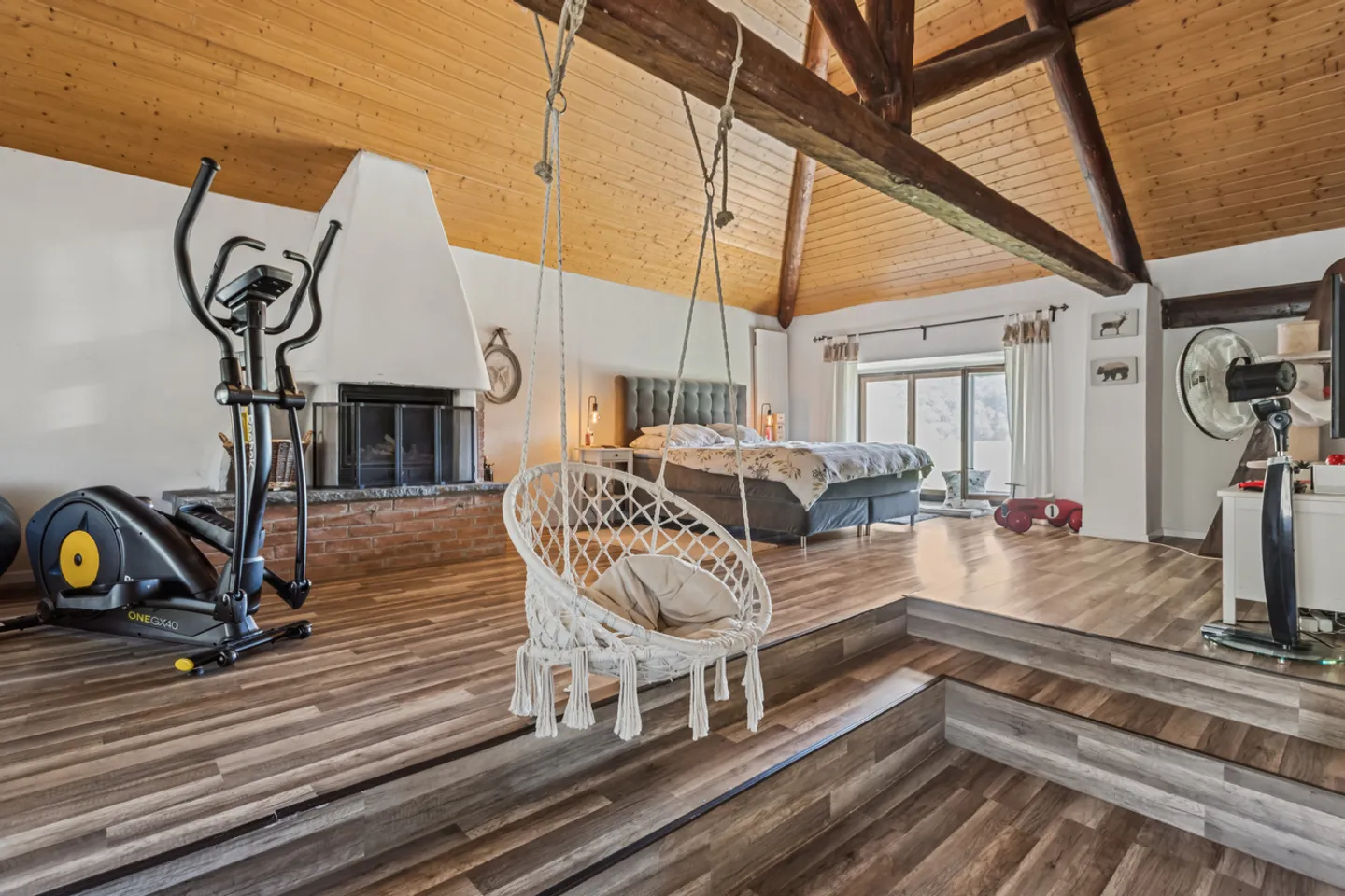 6,5-Zimmer-Haus mit atemberaubendem Blick auf das Schloss und die Landschaft - Foto 7 von 15