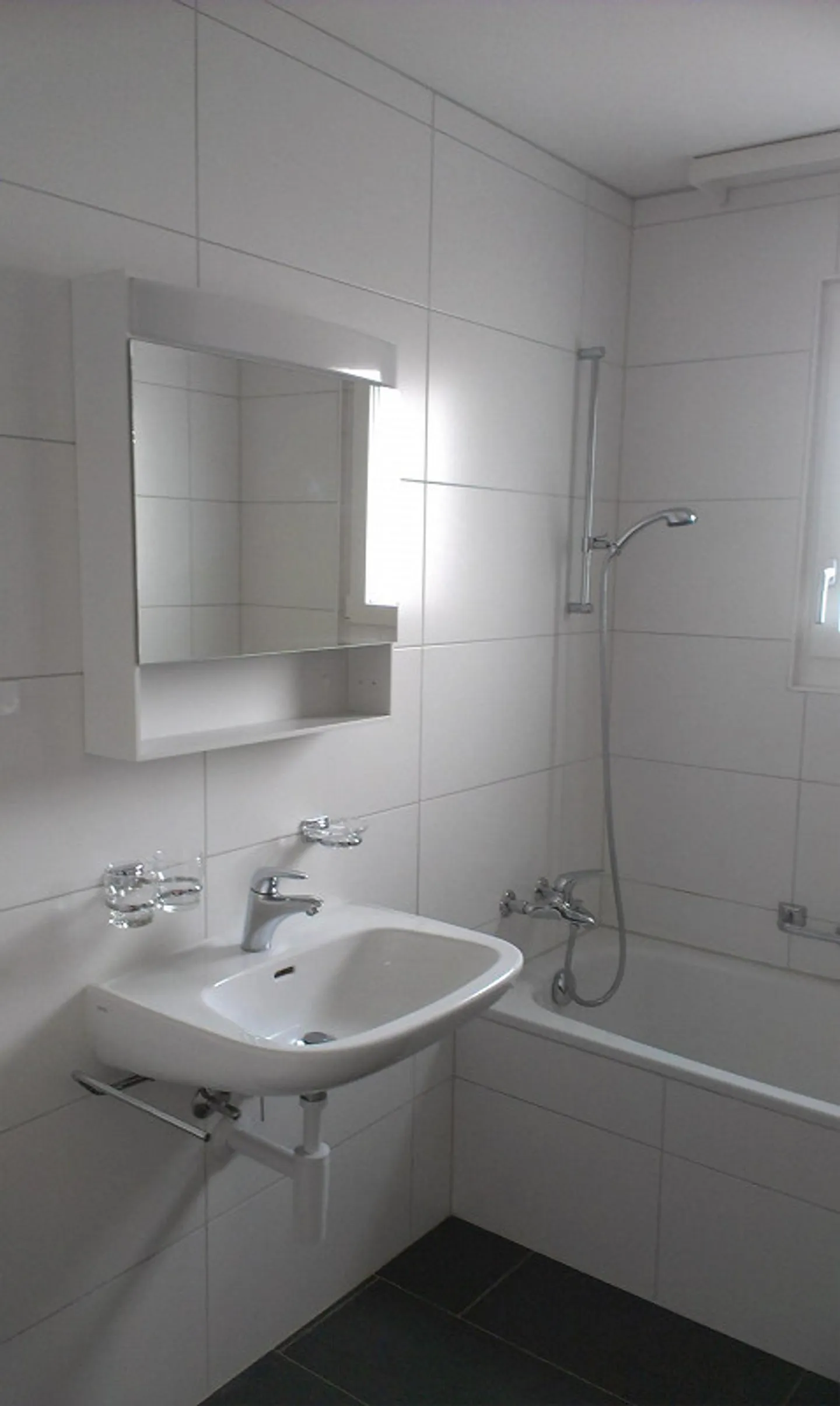 Schöne 4½-Zimmer-Wohnung mit Balkon - Foto 5 von 6