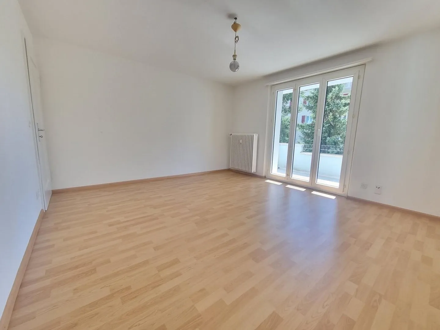 Beautiful apartment in a green location in Grenchen - Photo 3 of 9