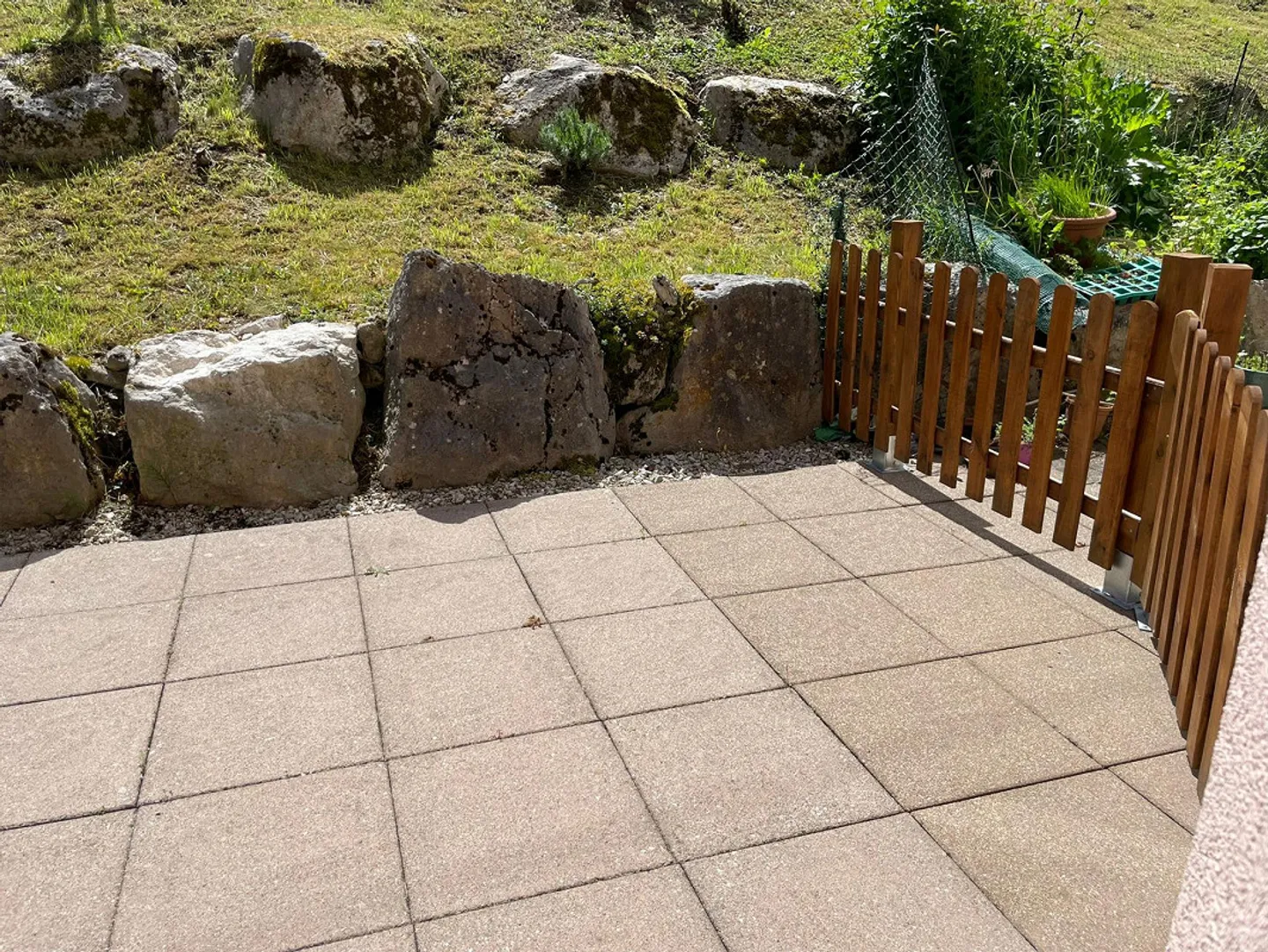 Vivere moderno al piano terra con giardino e comfort - Foto 13 di 18