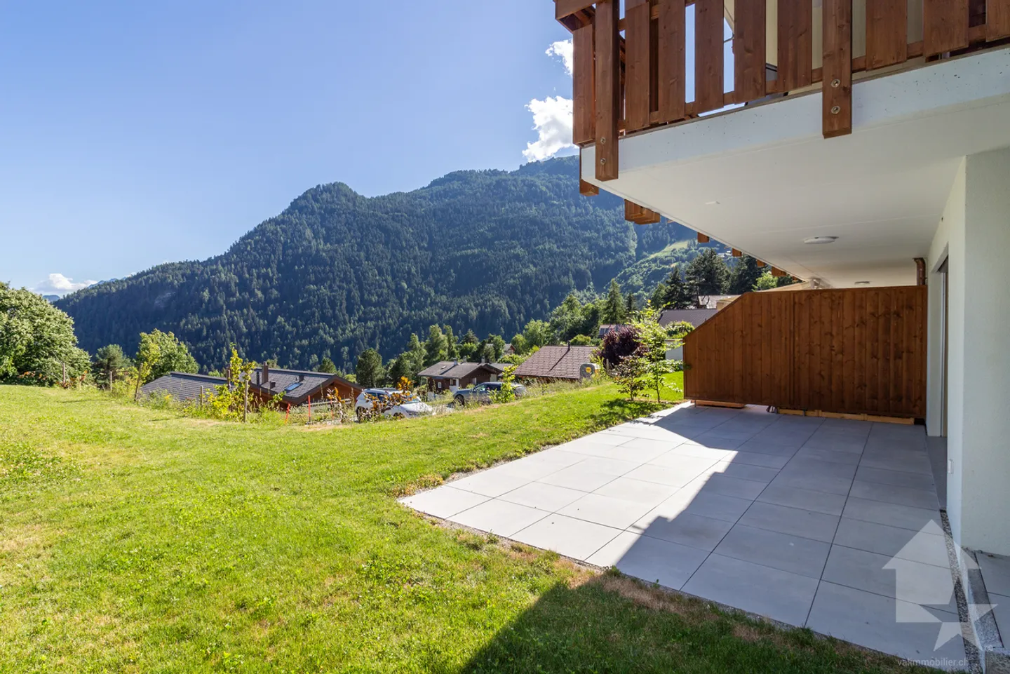 «Appartement 2.5 pièces neuf en résidence secondaire avec terrasse» - Photo 3 sur 13