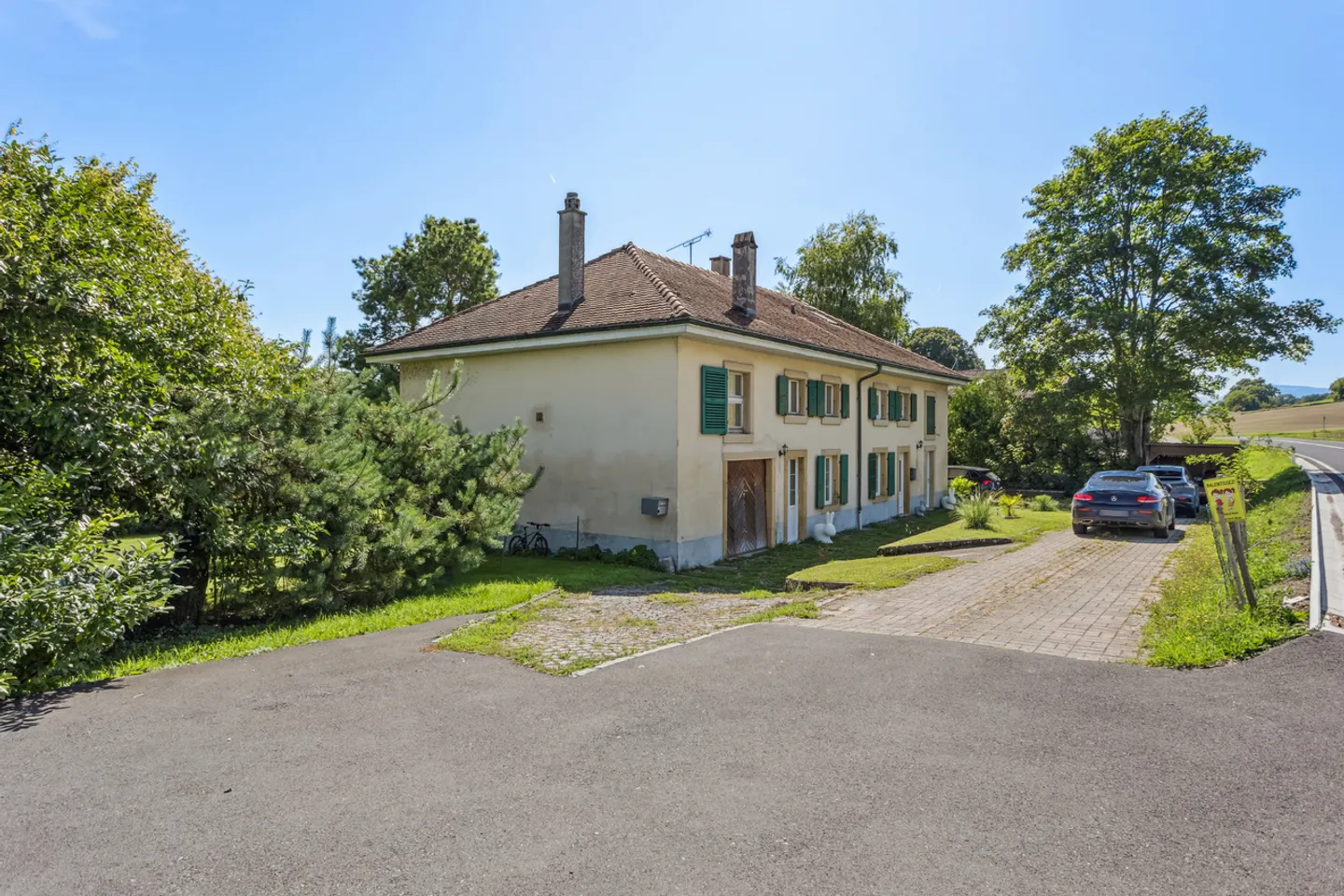 6,5-Zimmer-Haus mit atemberaubendem Blick auf das Schloss und die Landschaft - Foto 14 von 15