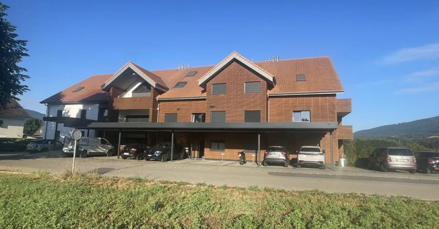 Attique contemporain avec terrasses - Photo 4 sur 11