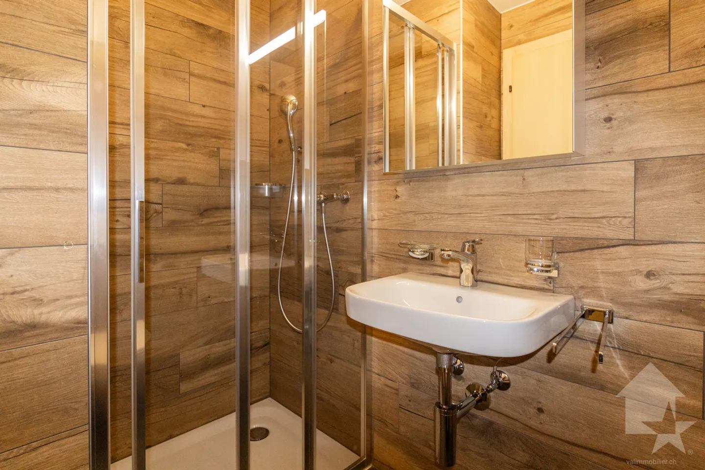 «Appartement 2.5 pièces neuf en résidence secondaire avec terrasse» - Photo 10 sur 13