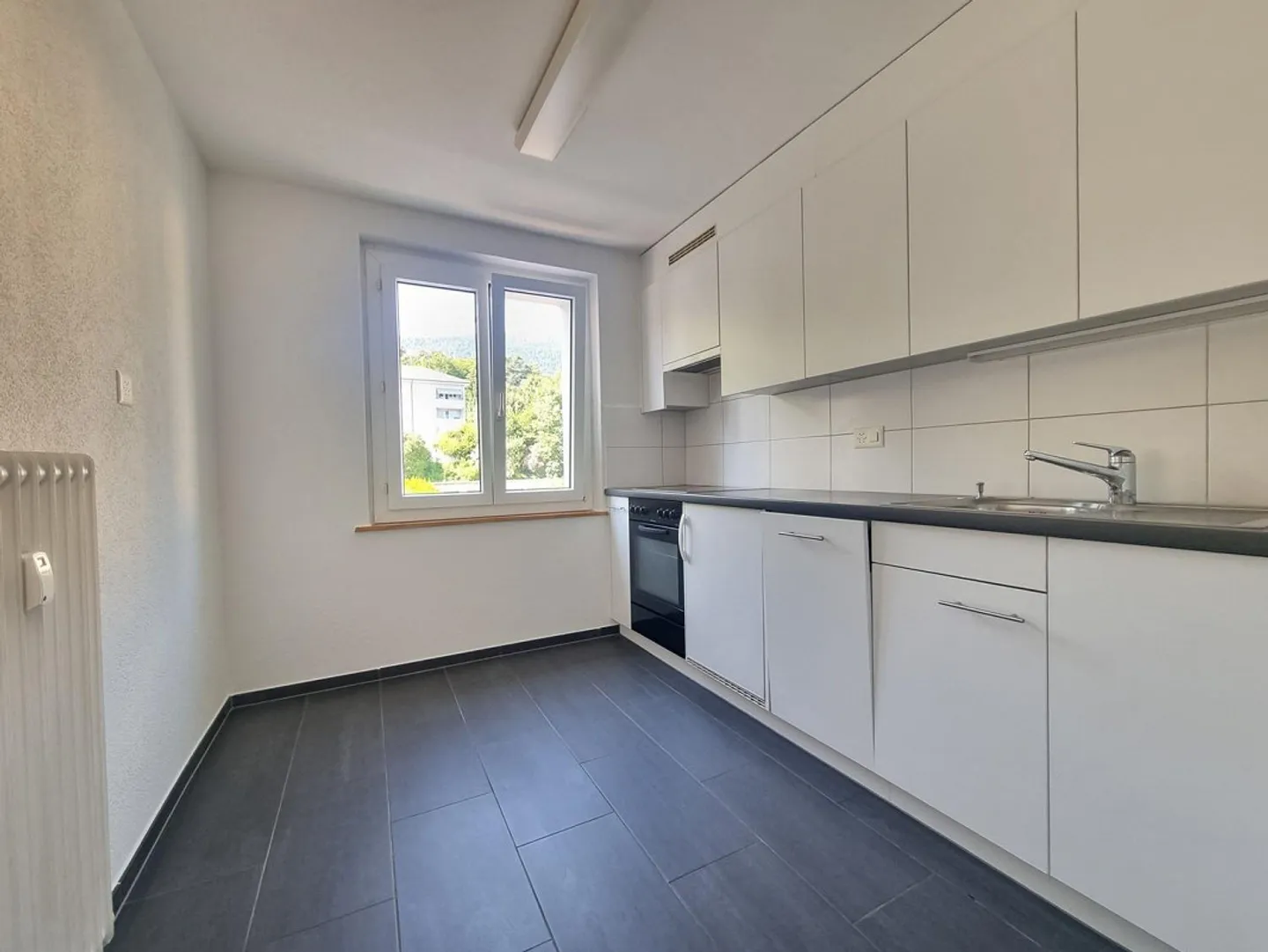 Beautiful apartment in a green location in Grenchen - Photo 1 of 9