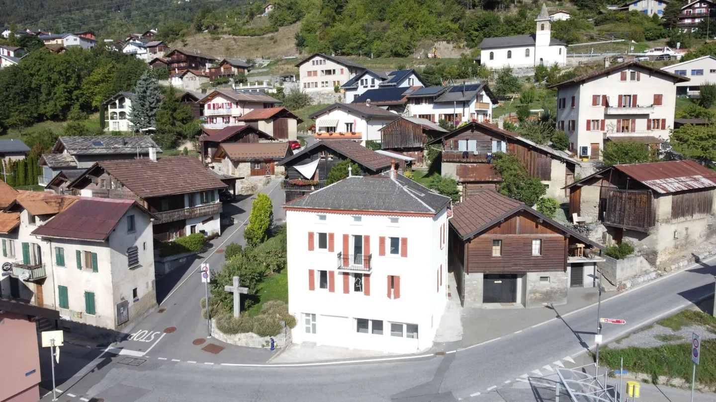Daillon - Edificio affascinante con un rendimento netto del 4,36% - in vendita - Foto 1 di 21