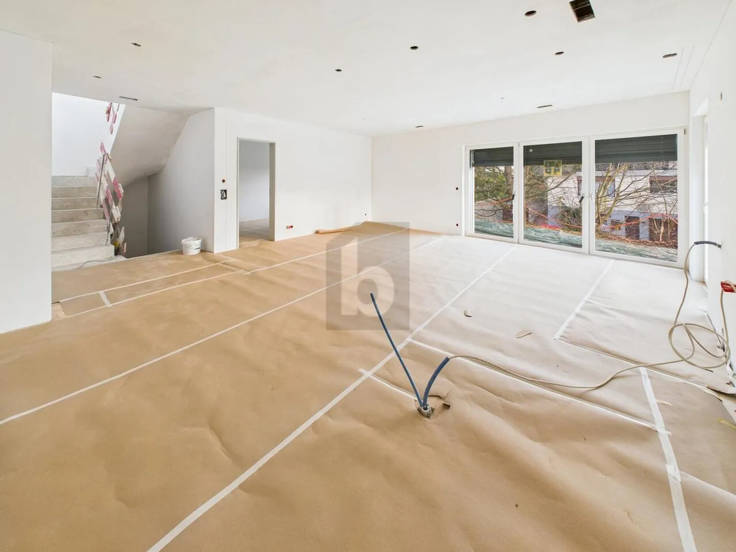 Semi-detached house for sale - Photo 2 of 6