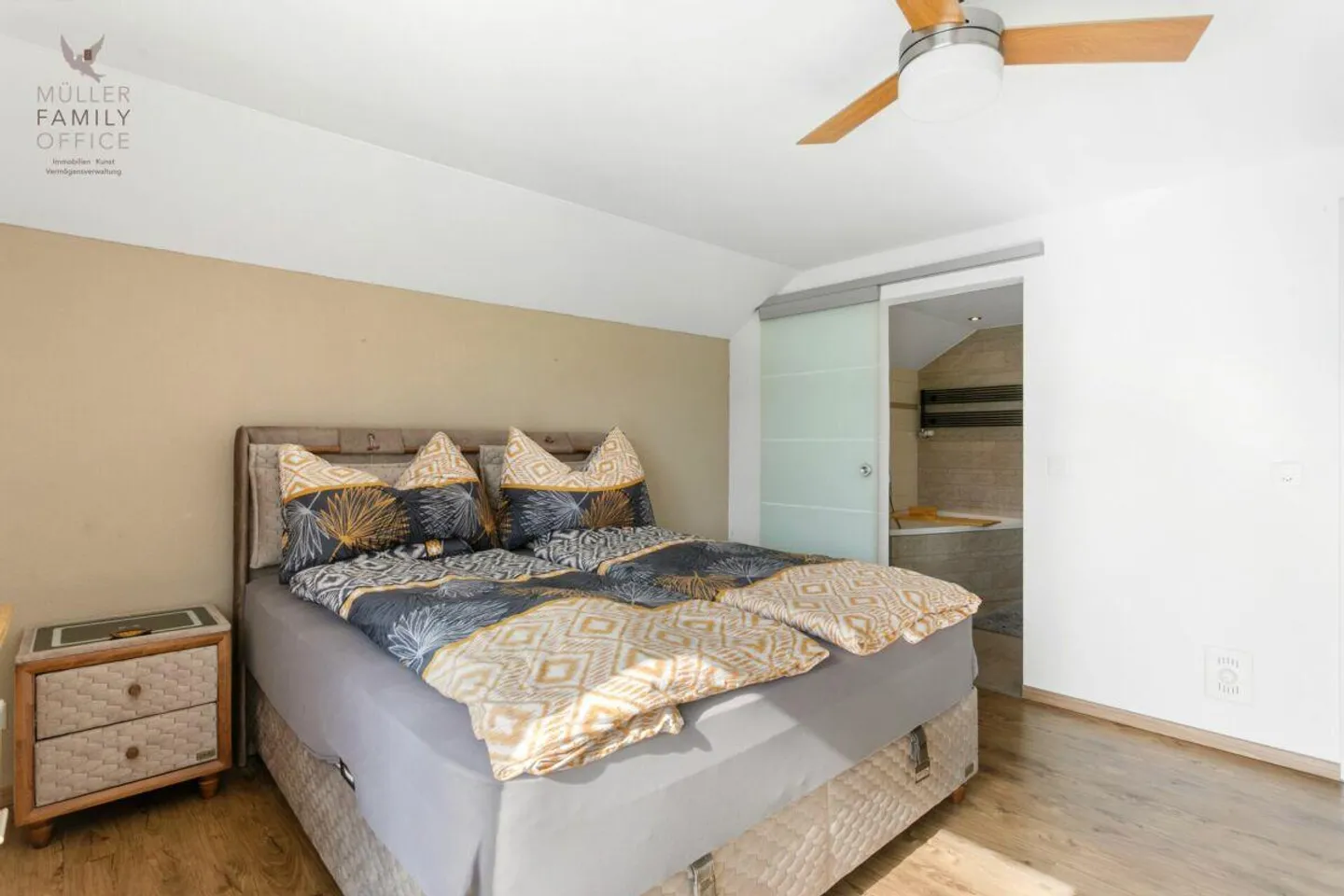 Charming 5 1/2 Room Single-Family House with Idyllic Garden - Photo 12 of 13