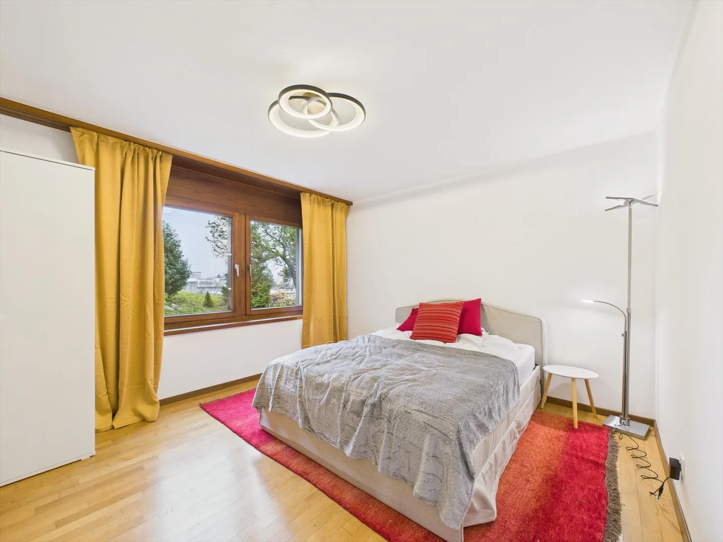 Modern 1-room serviced apartment in Meilen - All inclusive. - Photo 1 of 6