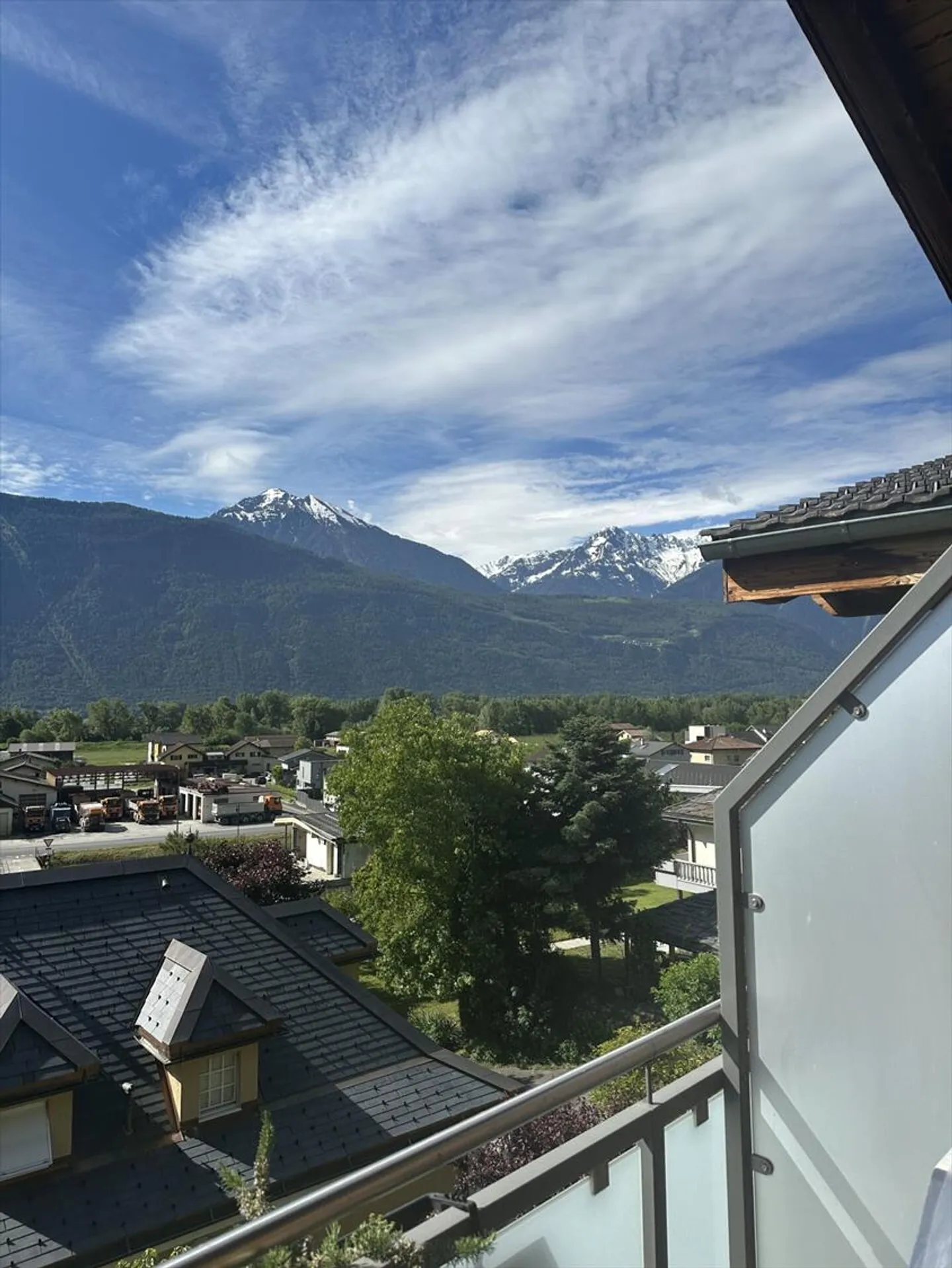 Magnificent 2.5-room duplex apartment in Fully - Photo 8 of 8