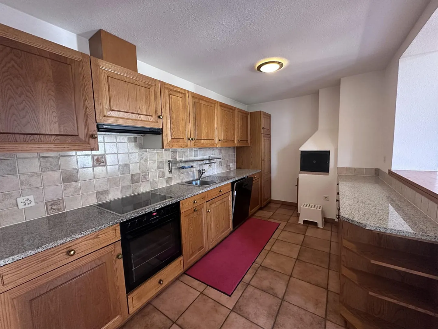 SPECTACULAR AND SPACIOUS SEMI-DETACHED HOUSE IN CADRO - Photo 6 of 13