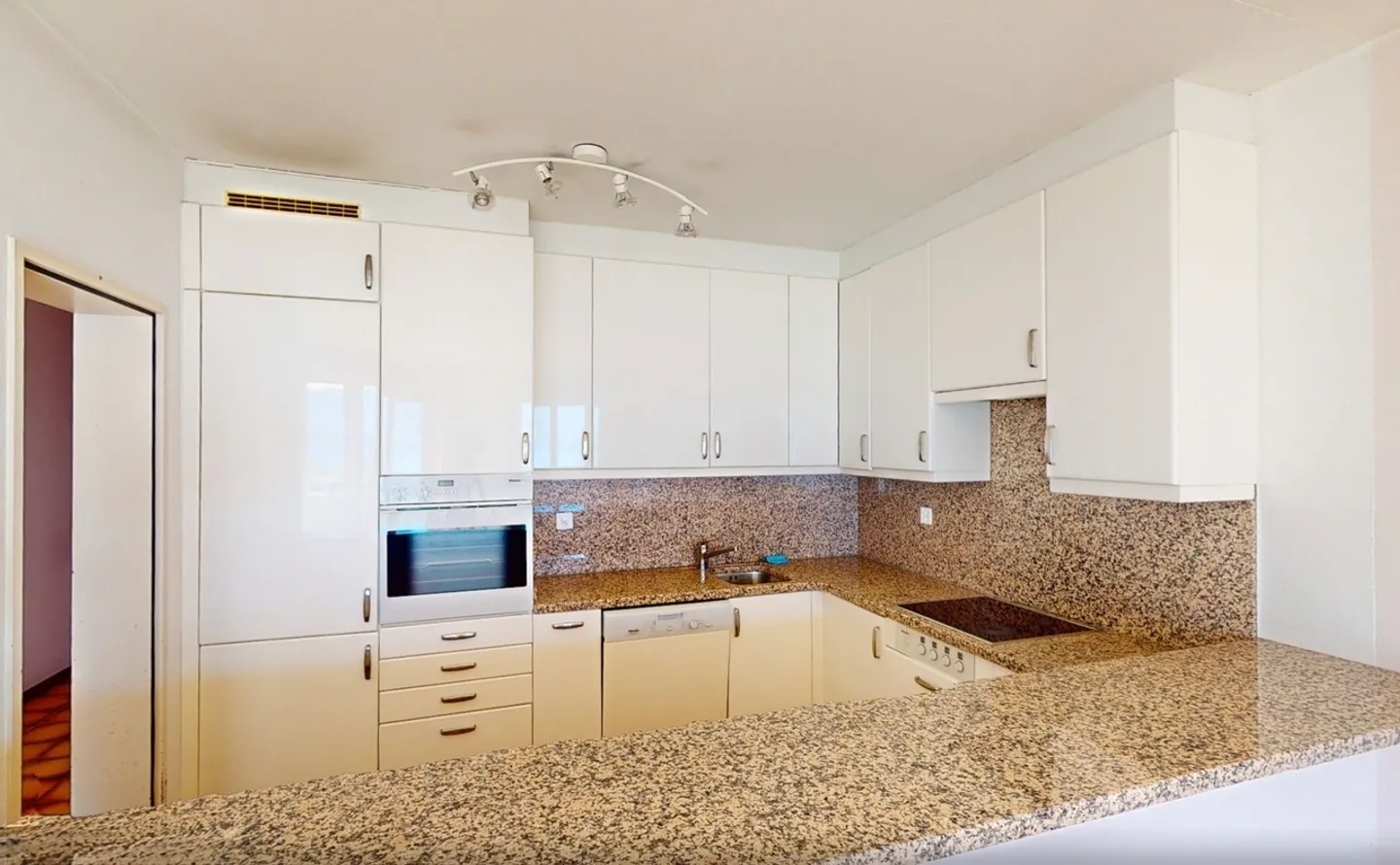 Appartement 4,5 pièces dans un emplacement de rêve - Photo 7 sur 22