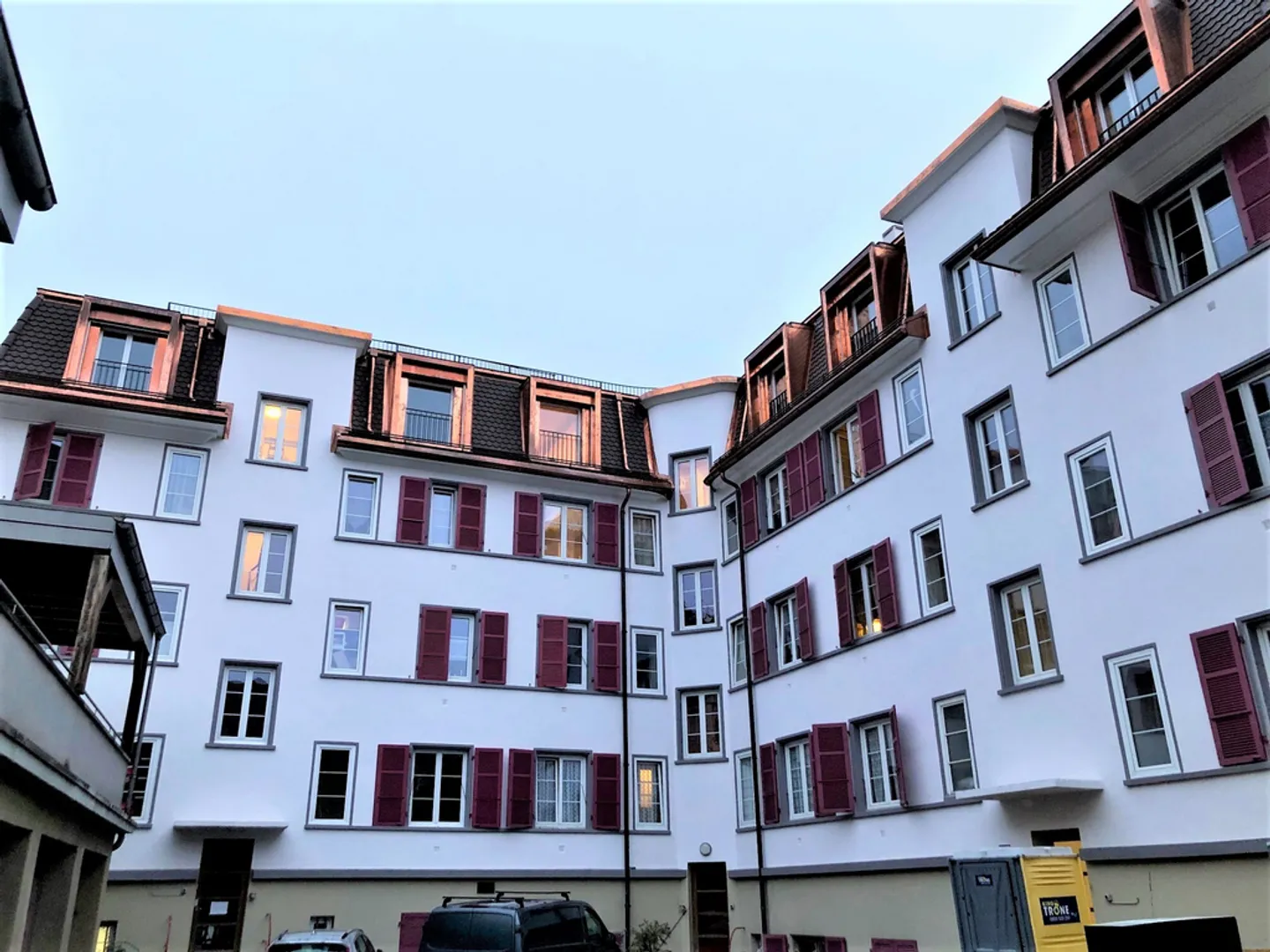 Place ouverte - Photo 2 sur 2