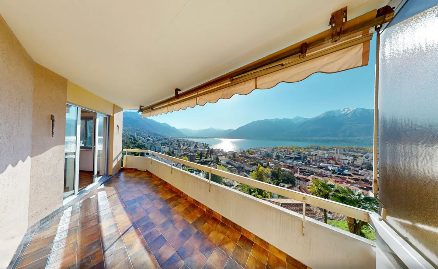 Appartement 4,5 pièces dans un emplacement de rêve - Photo 2 sur 22