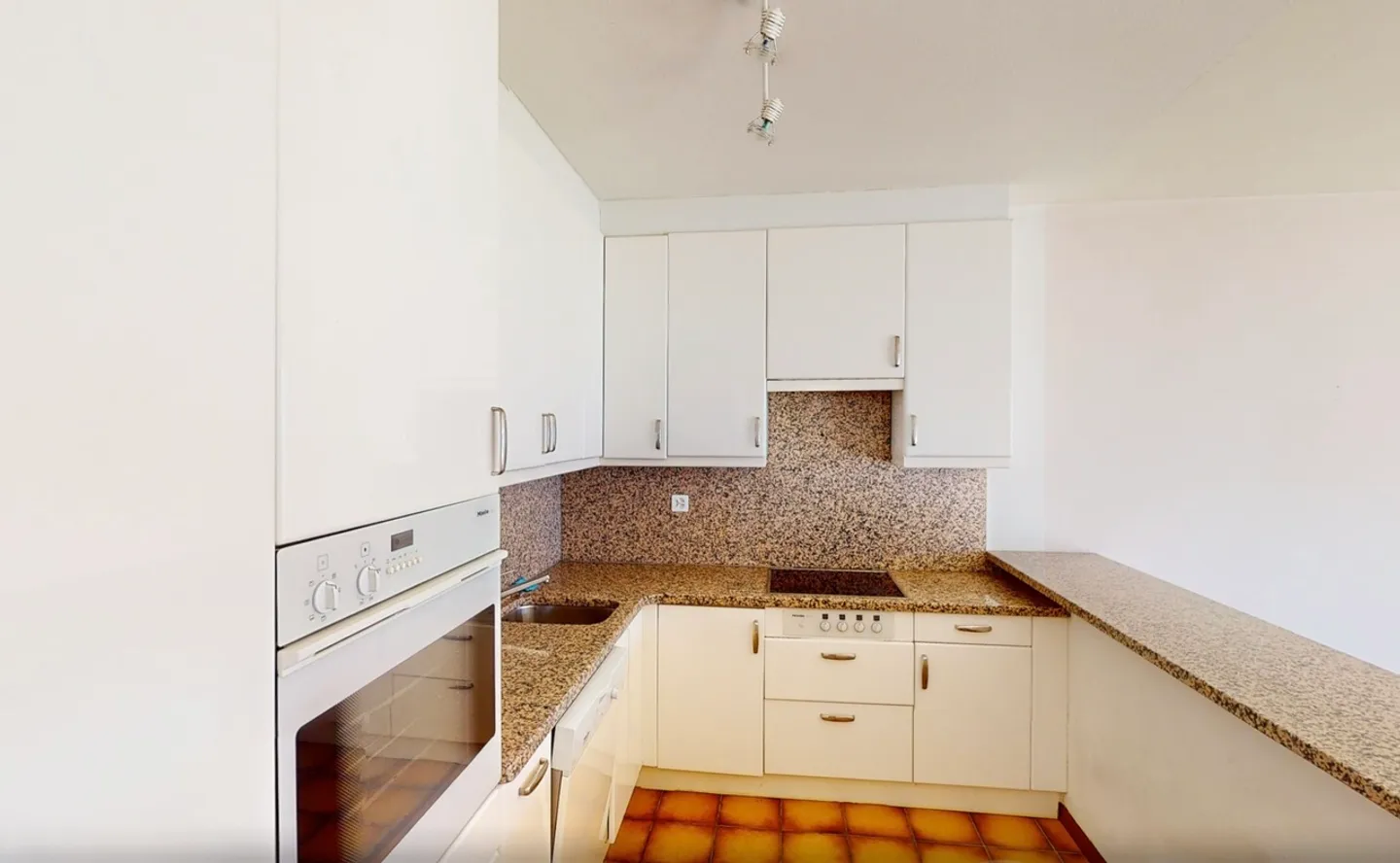 Appartement 4,5 pièces dans un emplacement de rêve - Photo 5 sur 22