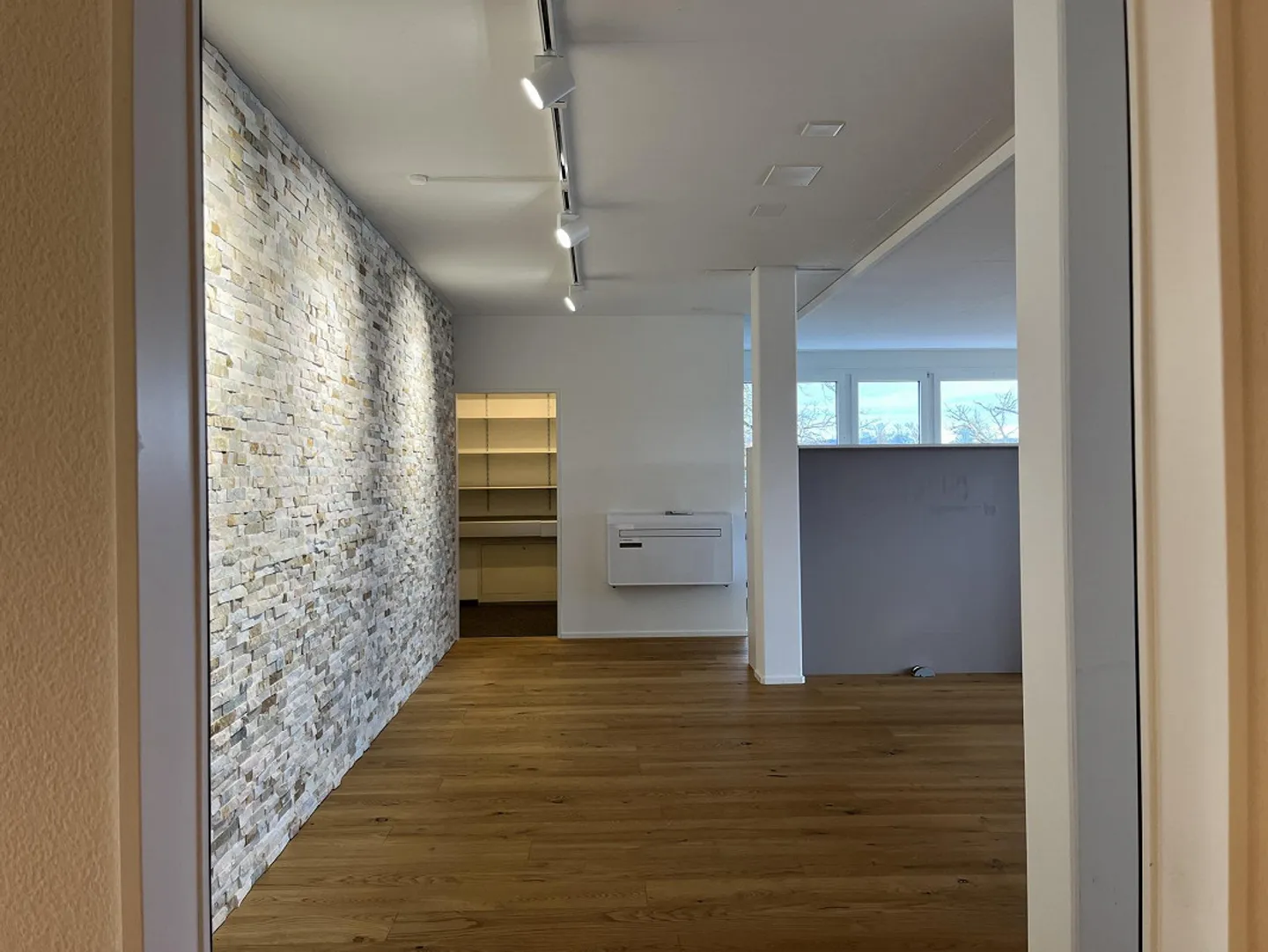 Modernes Büro zu vermieten - Foto 13 von 30