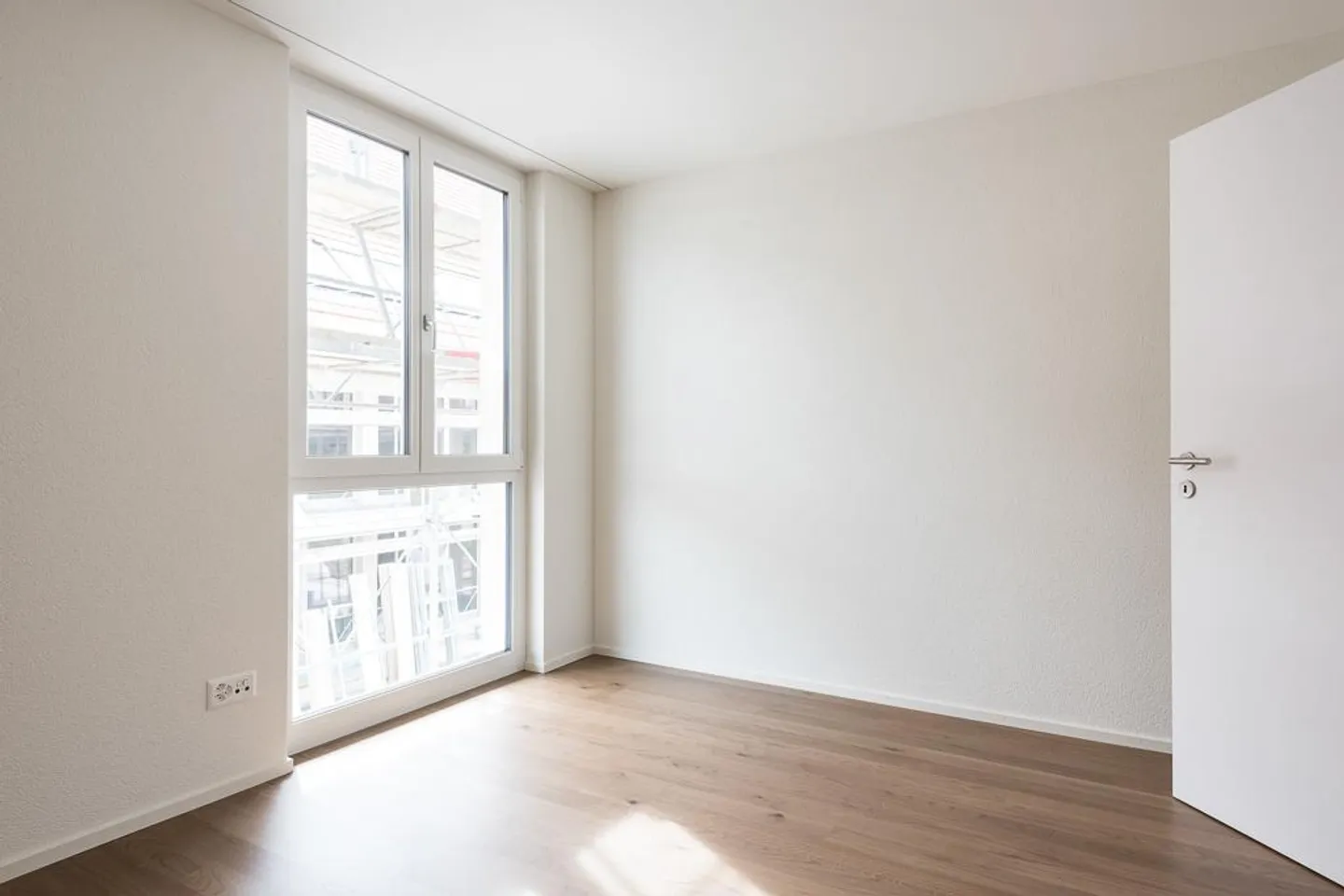 Bellissimo appartamento di 3,5 stanze a Flaach! - Foto 5 di 10