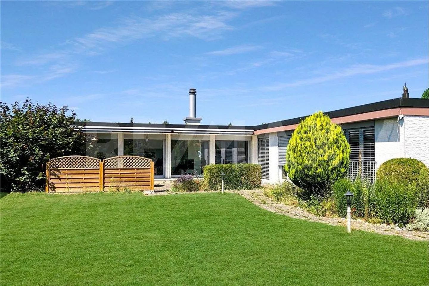 Living without stairs - Living without compromises 5.5 room bungalow, high ... - Photo 3 of 13