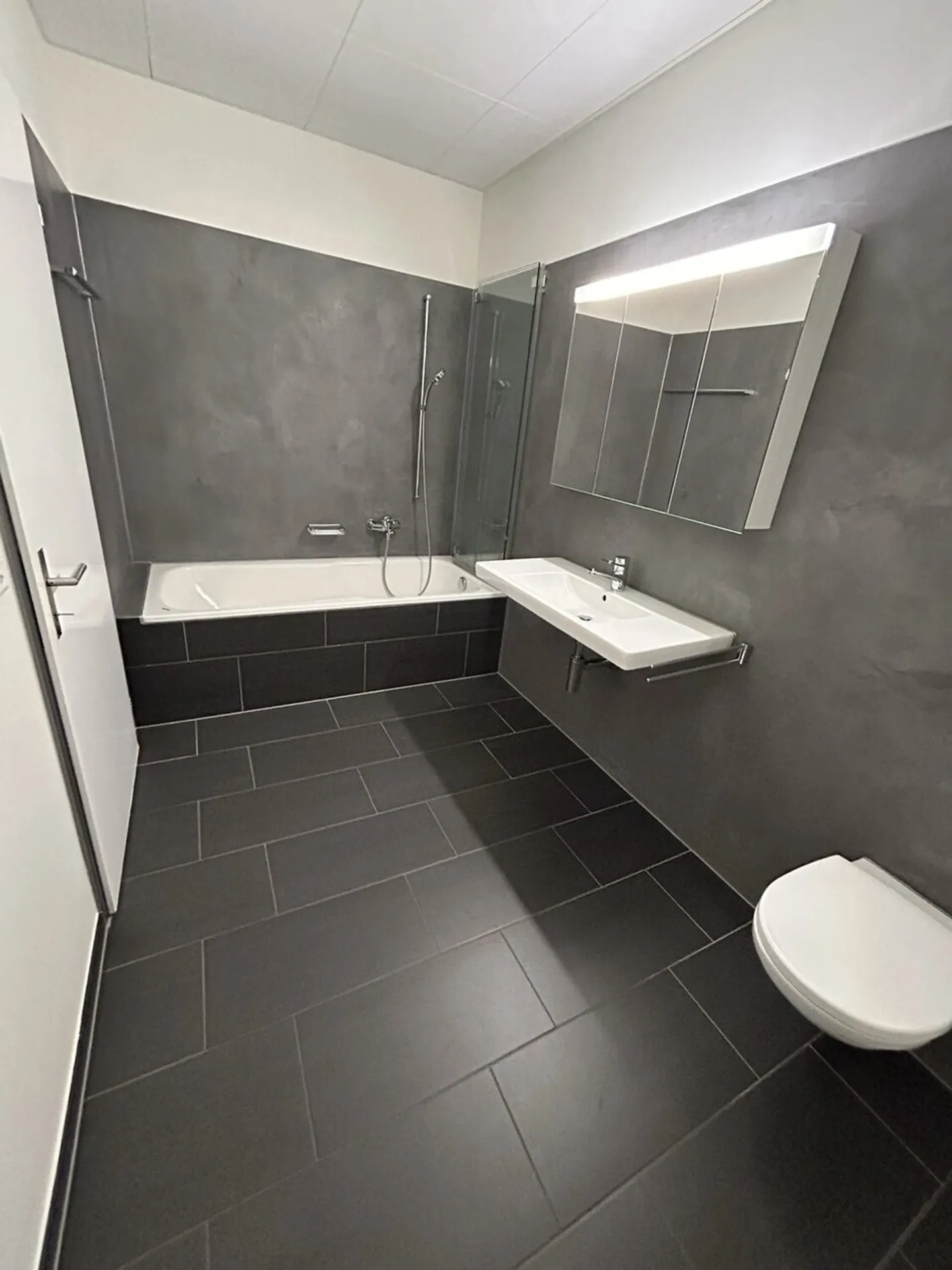 Appartamento in affitto - Foto 5 di 9