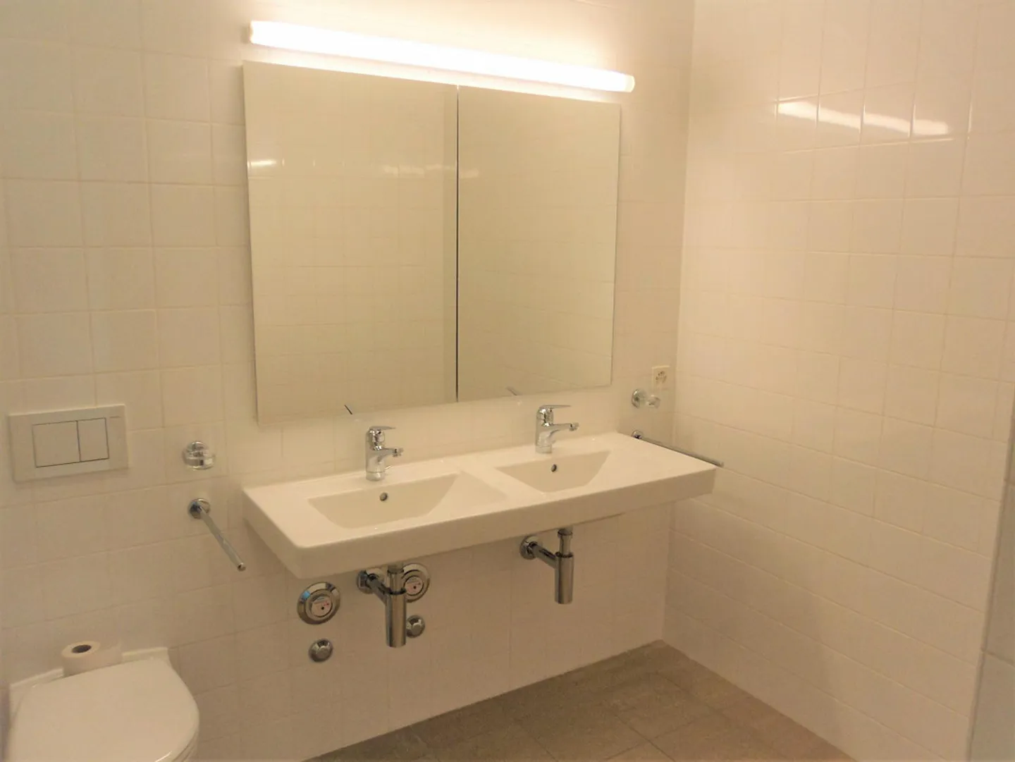 Exclusive, spacious garden apartment on the Bruderholz - Photo 9 of 9